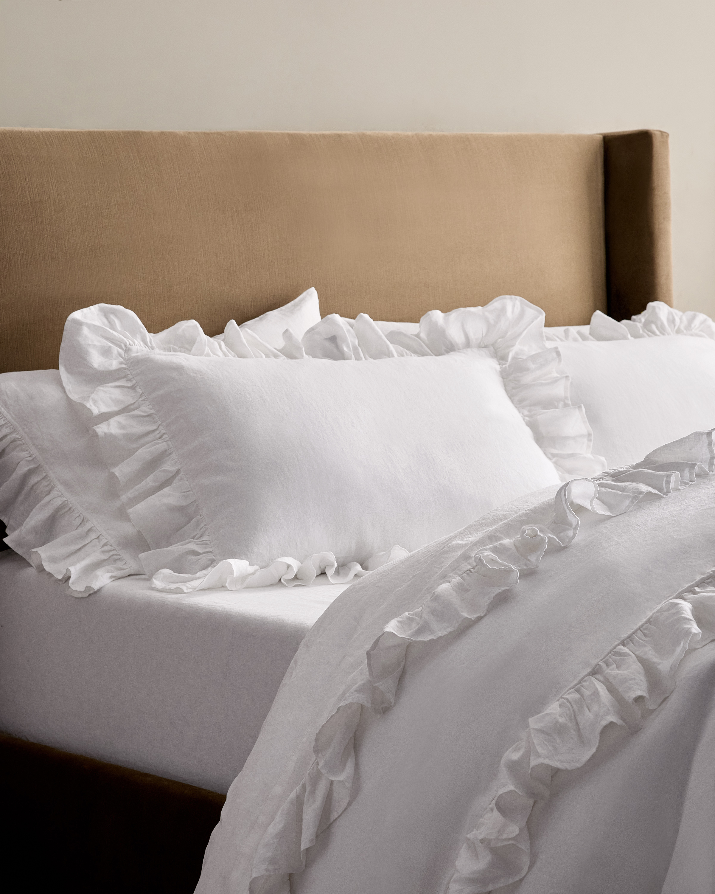 U-BEDD-588-WHIT-0332 EDITED