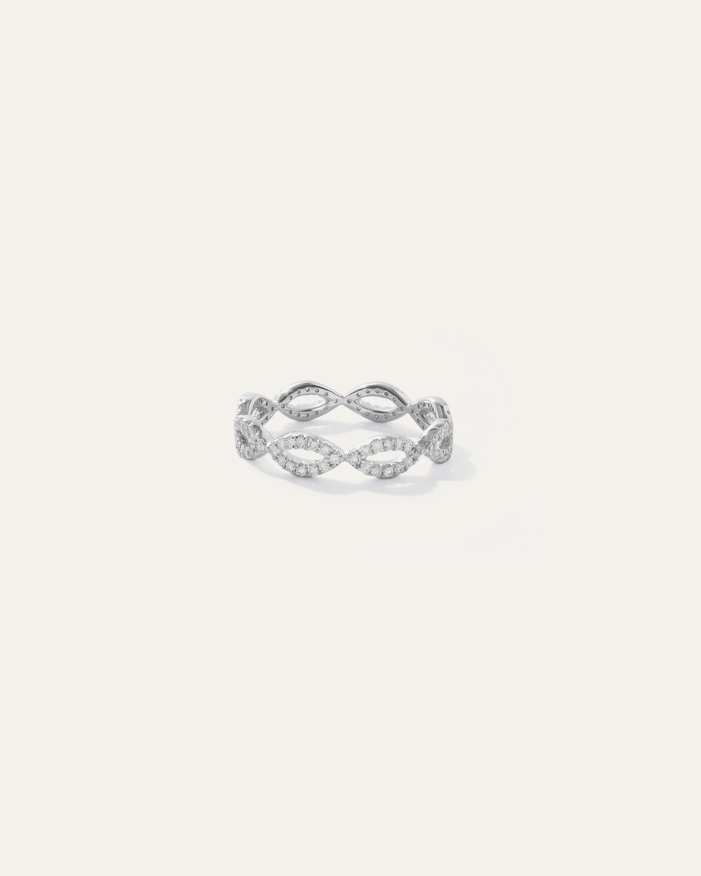 14K Diamond Infinity Amandine Band