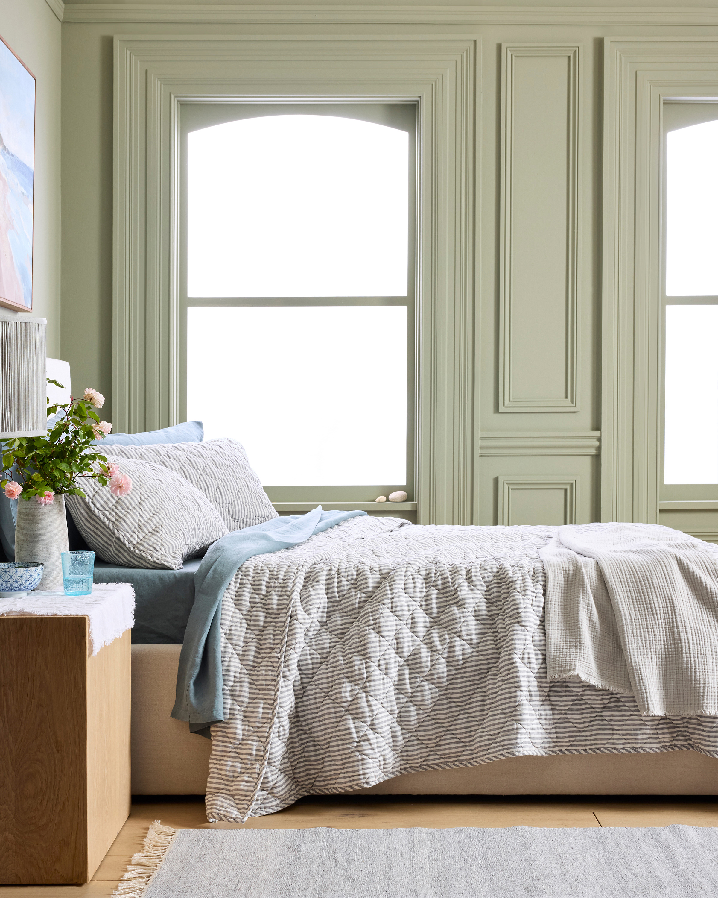 Grey/White Stripe European Linen Stripe Quilt 