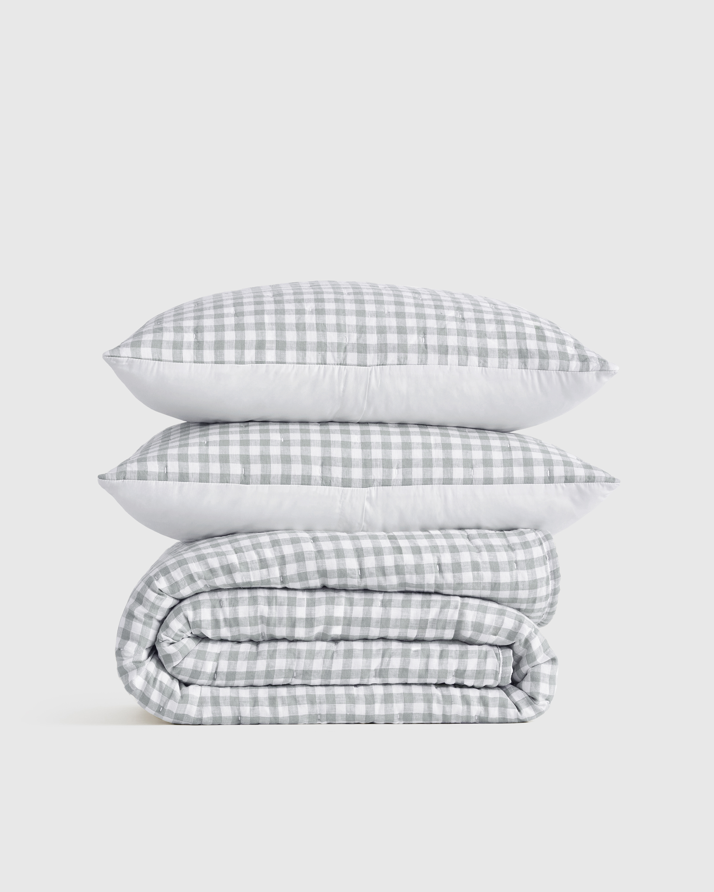 european linen patterned quilt set, king/cal king, light blue gingham