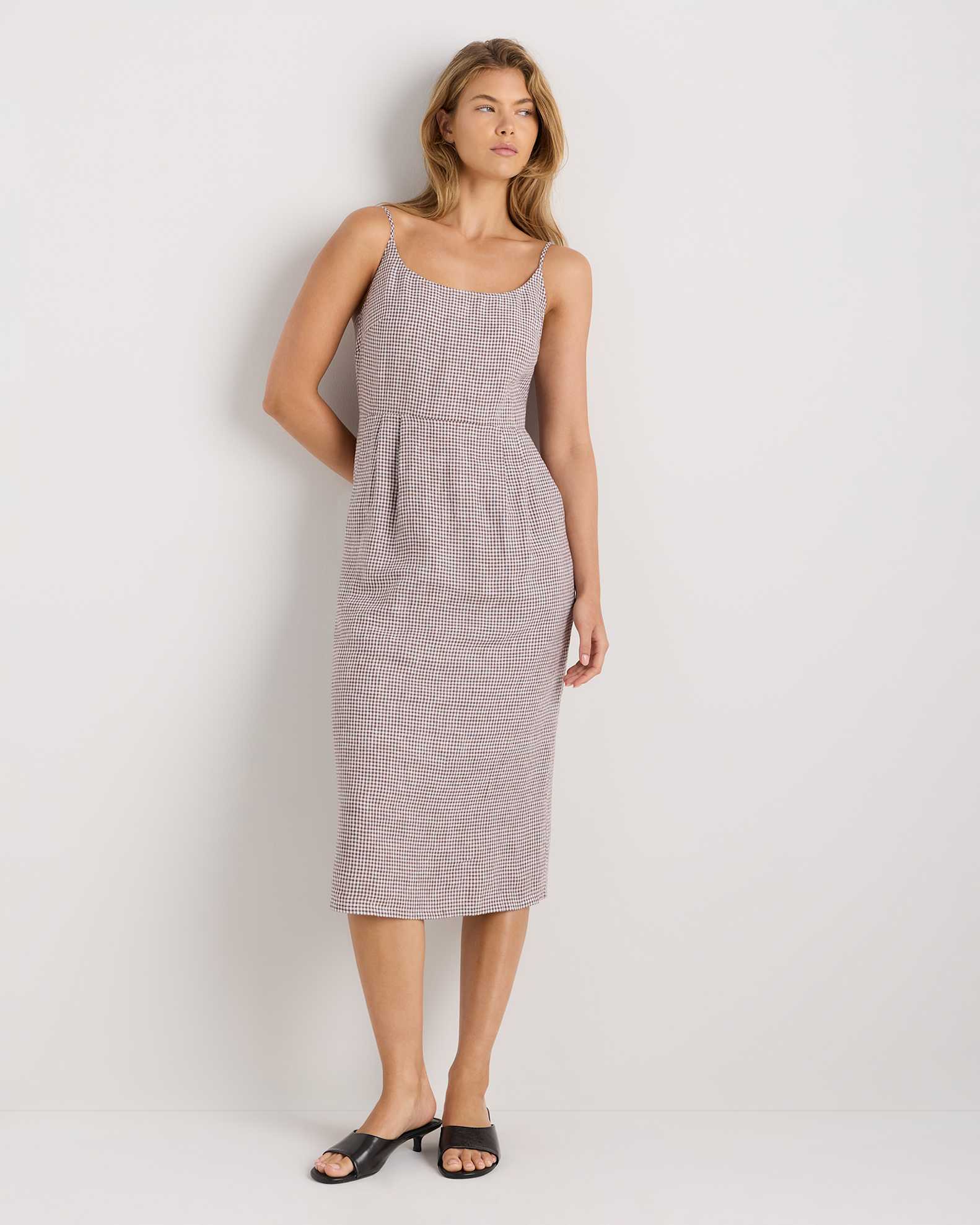 Quince Women's European Linen Scoop Neck Midi Dress, Blue Pinstripe, Size XL - Breathable & Lightweight Quince Women's European Linen Scoop Neck Midi Dress, Blue Pinstripe, Size XL - Breathable & Lightweight
