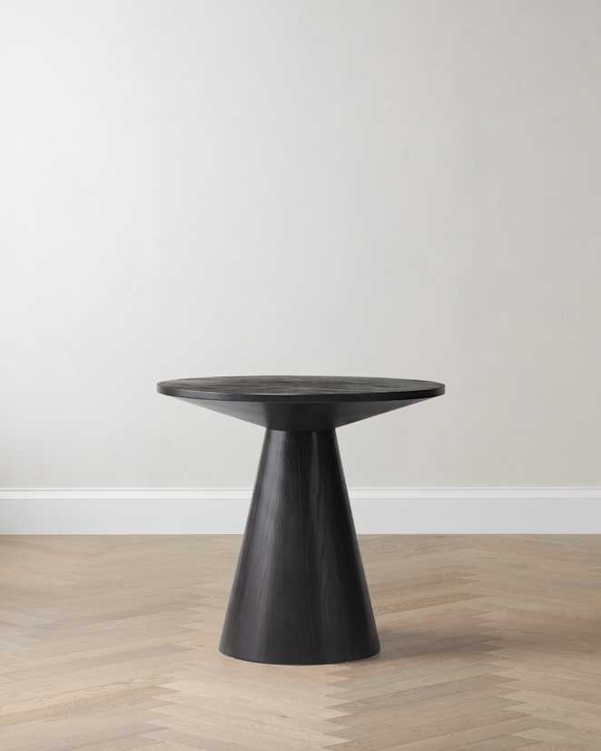 Black Oak Pedestal End Table