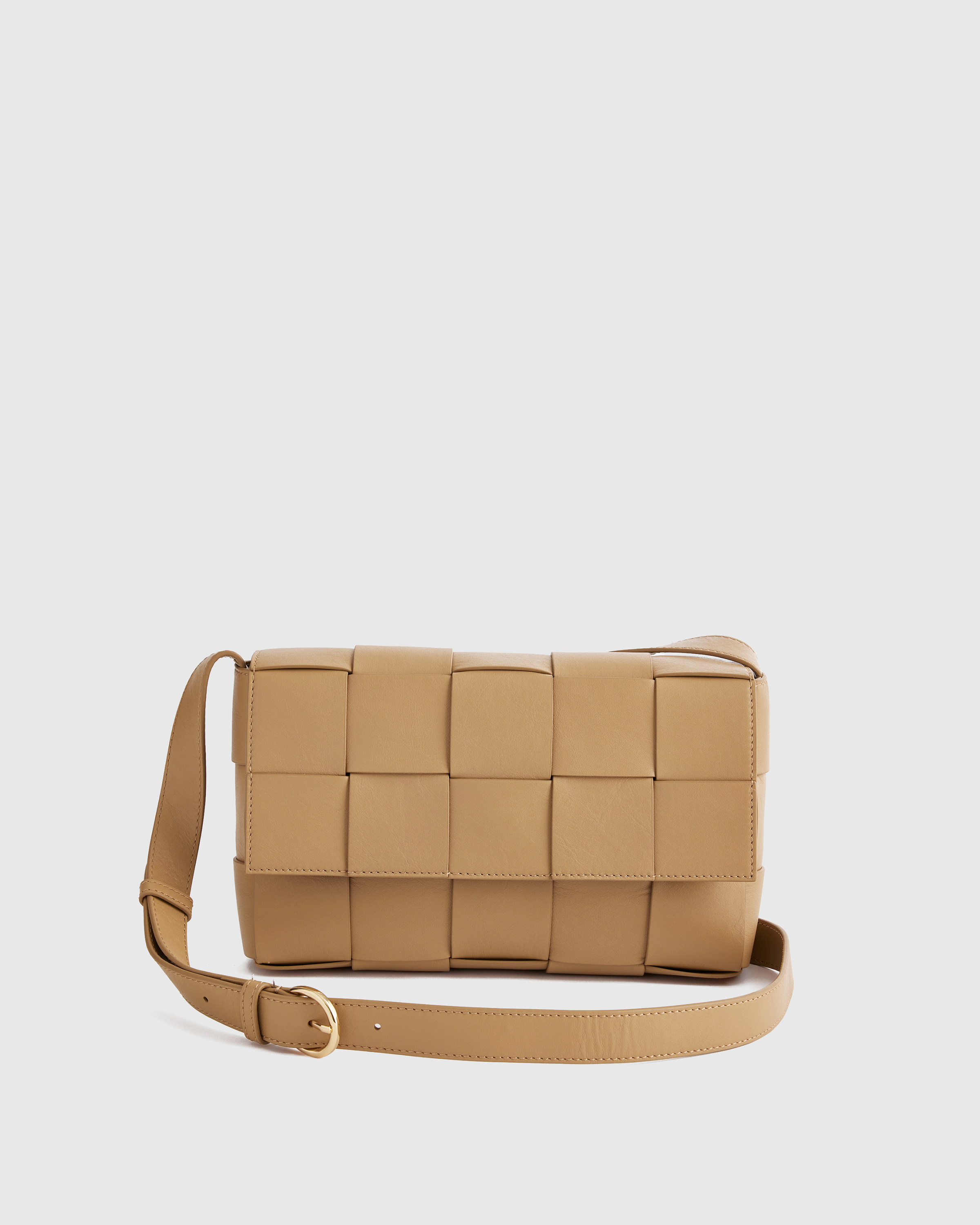Quince Women's Italian Leather Handwoven Flap Crossbody In Golden Tan
