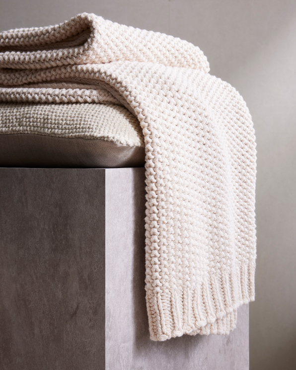 Ivory Cotton Fisherman Throw