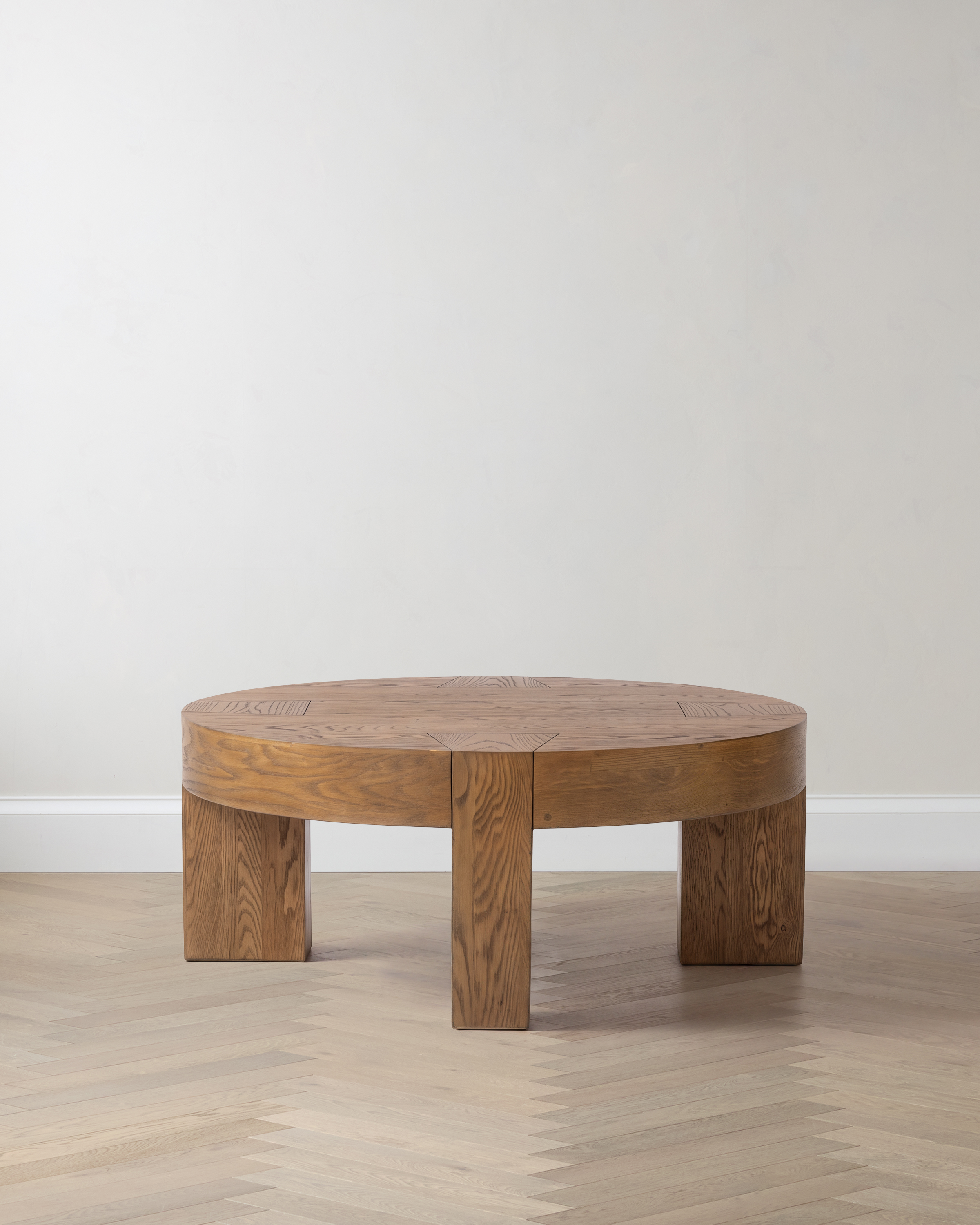 Cafe Brown Reclaimed Oak Round Coffee Table