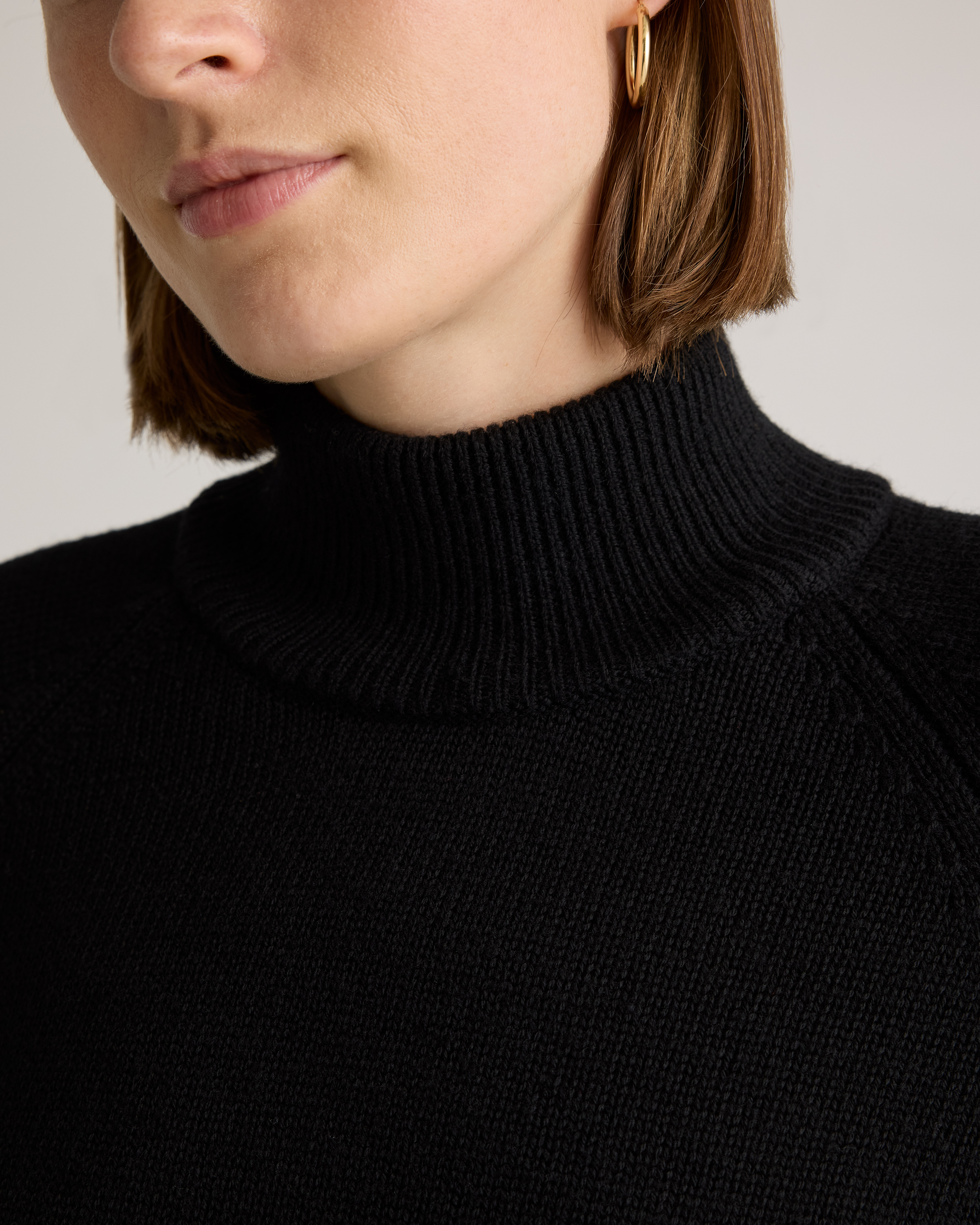 Australian Merino Wool Cropped Mock Neck Sweater in Black