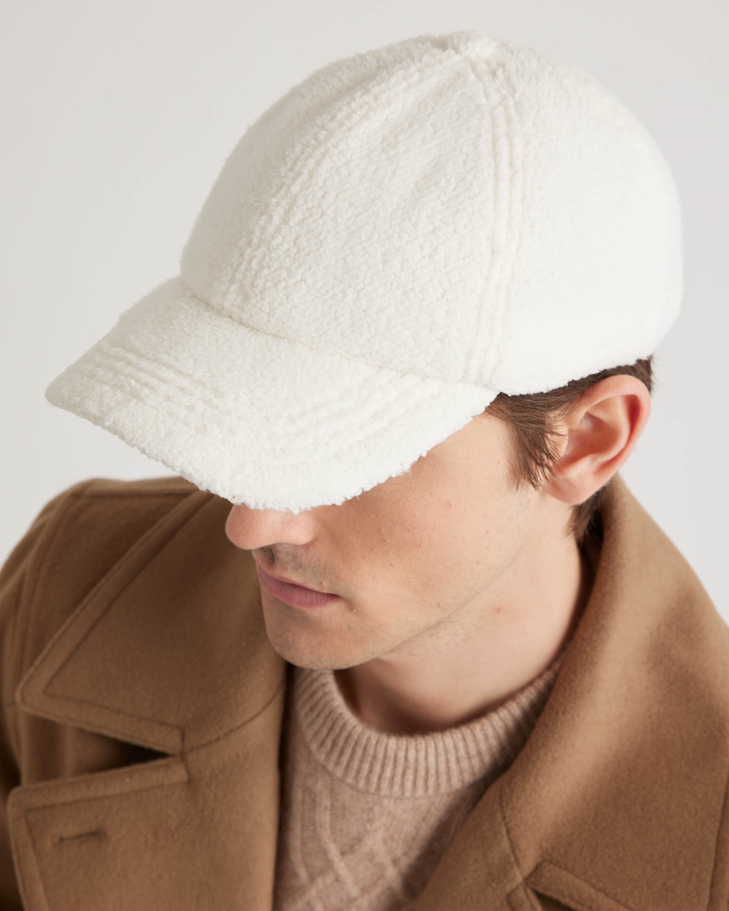 W-HAT-10-IVY 0261