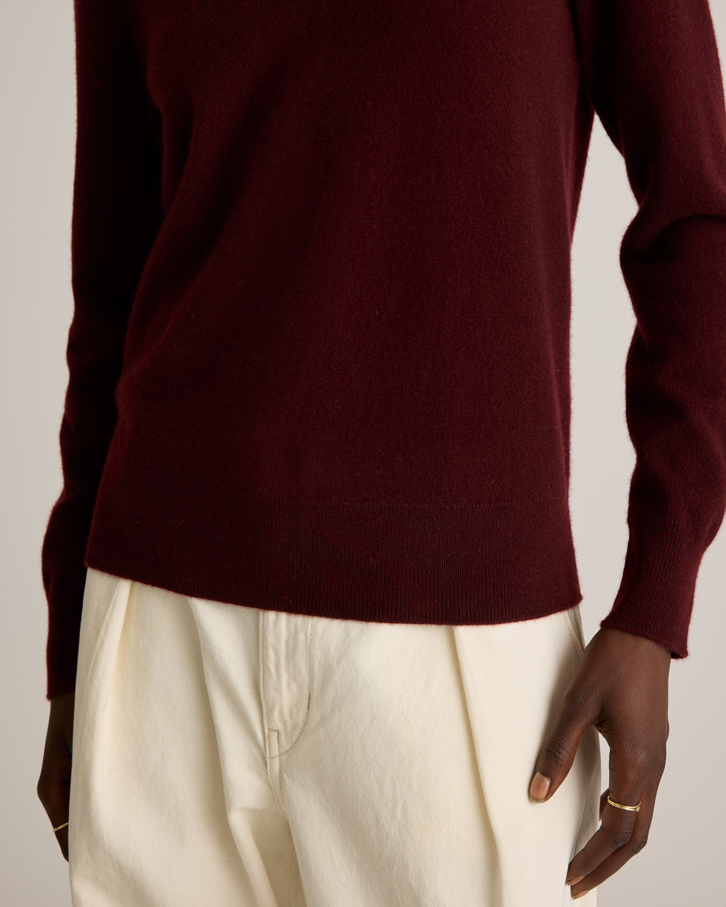 トップス H BEAUTY&YOUTH CASHMERE V NECK KNIT The Cashmere V-Neck Sweater | Quince