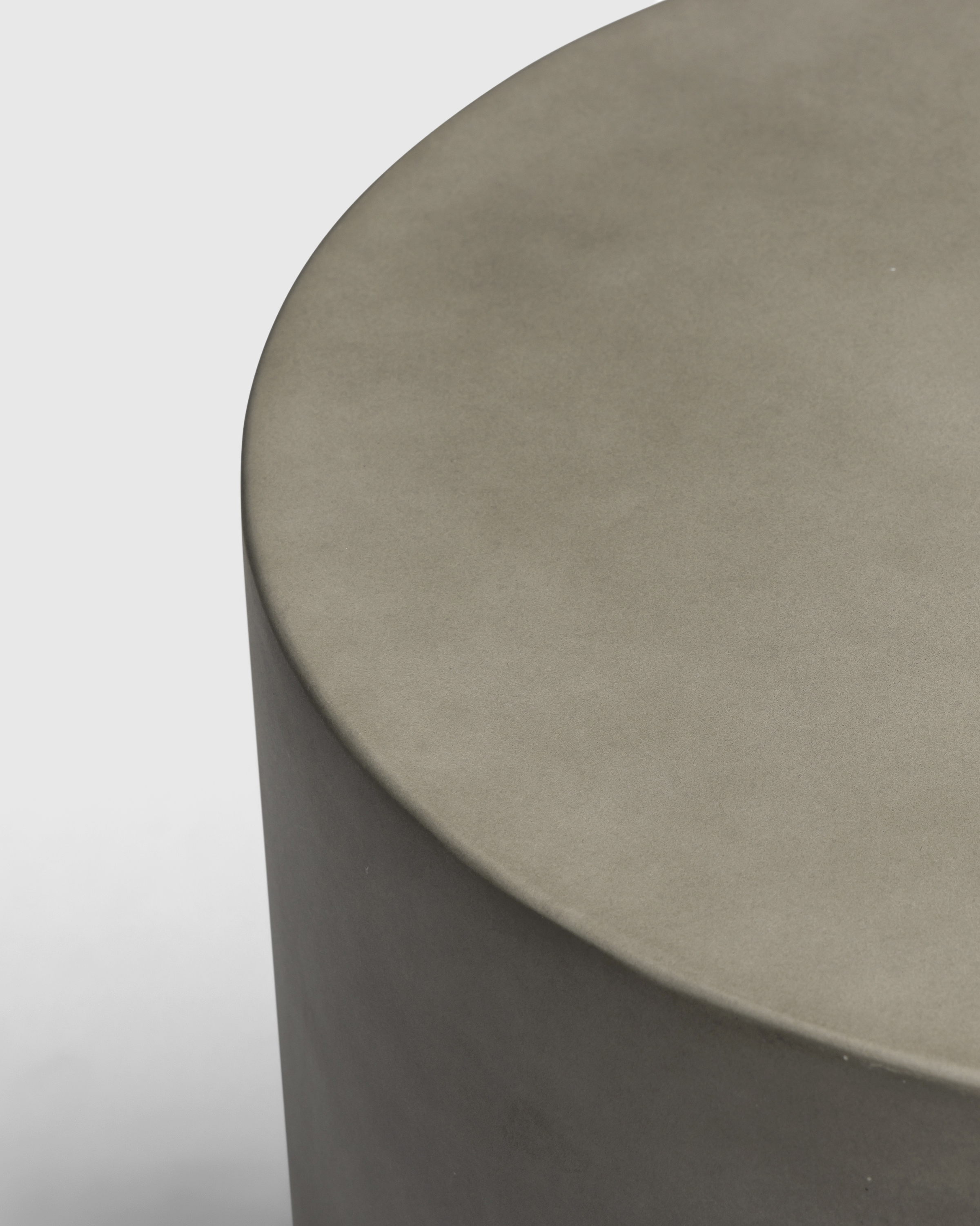 Concrete Drum Outdoor Side Table - thumbnail 3