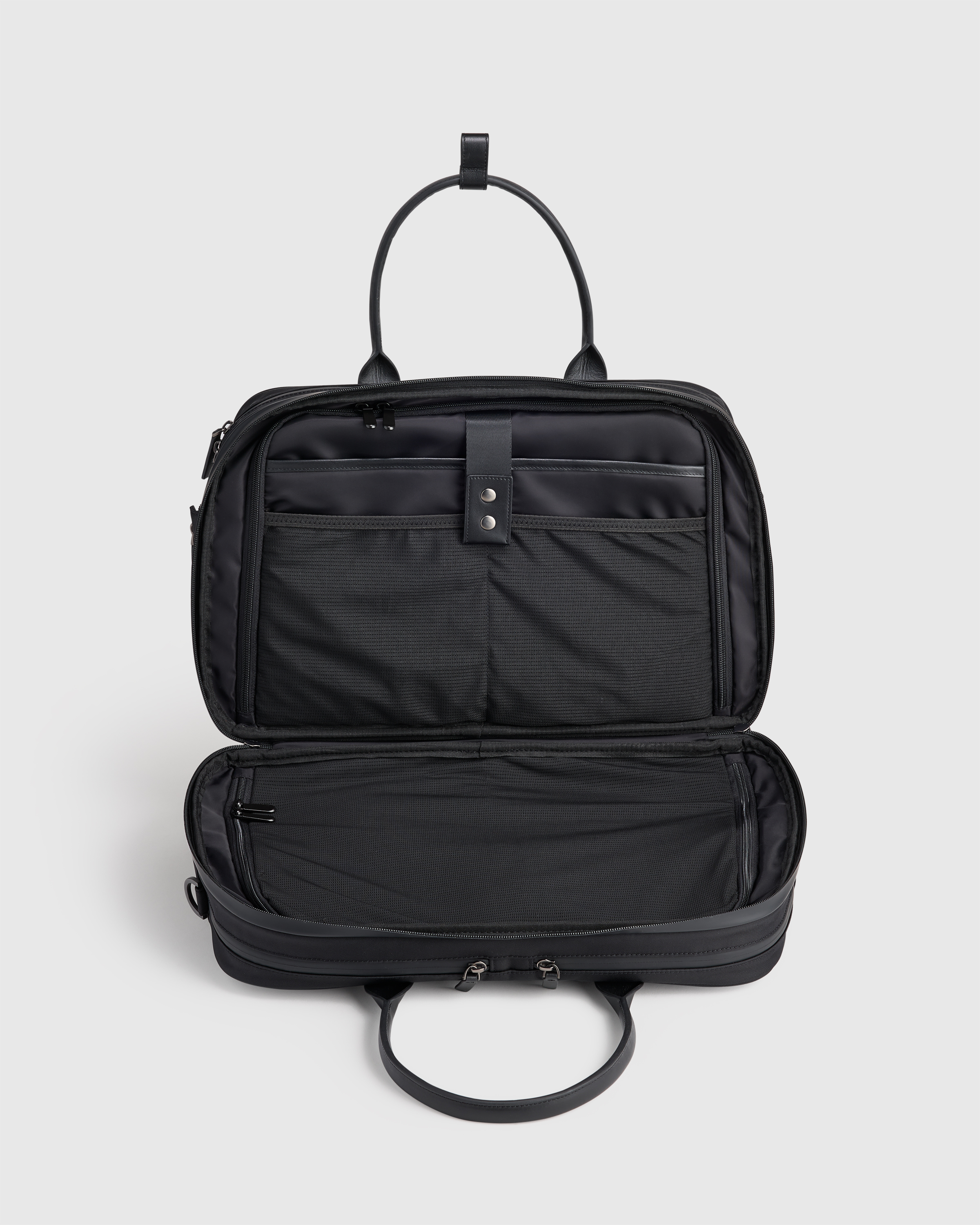 Voyage Nylon Split Travel Bag in Black
