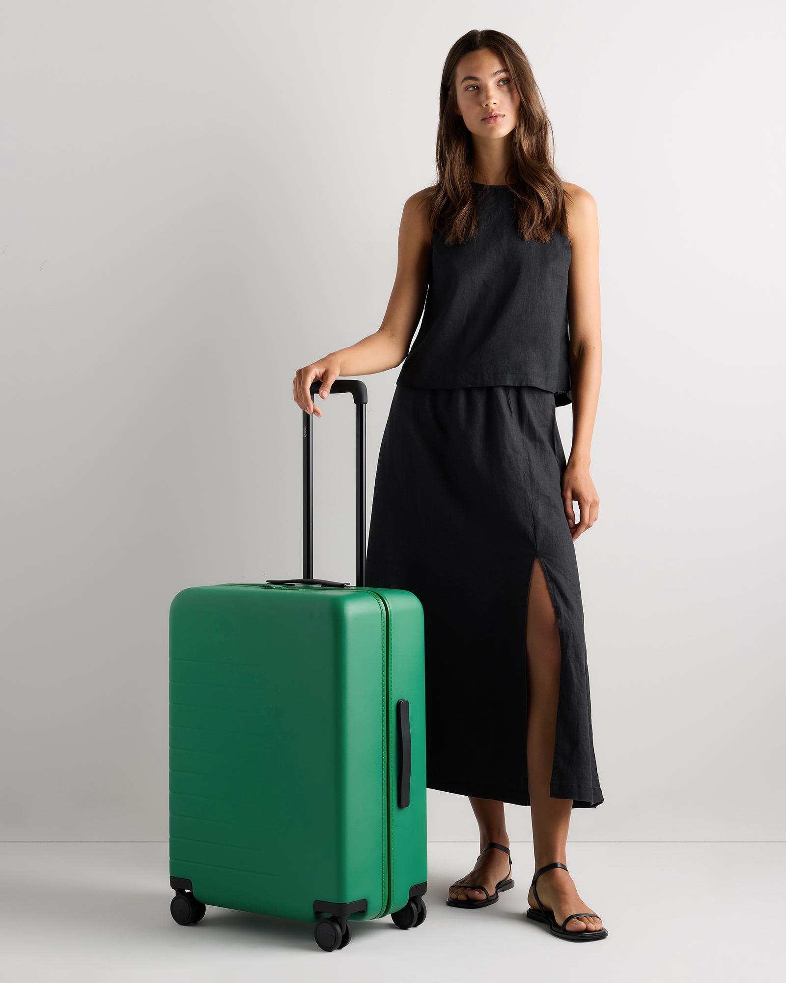 Medium Check-In Suitcase in Emerald Jungle