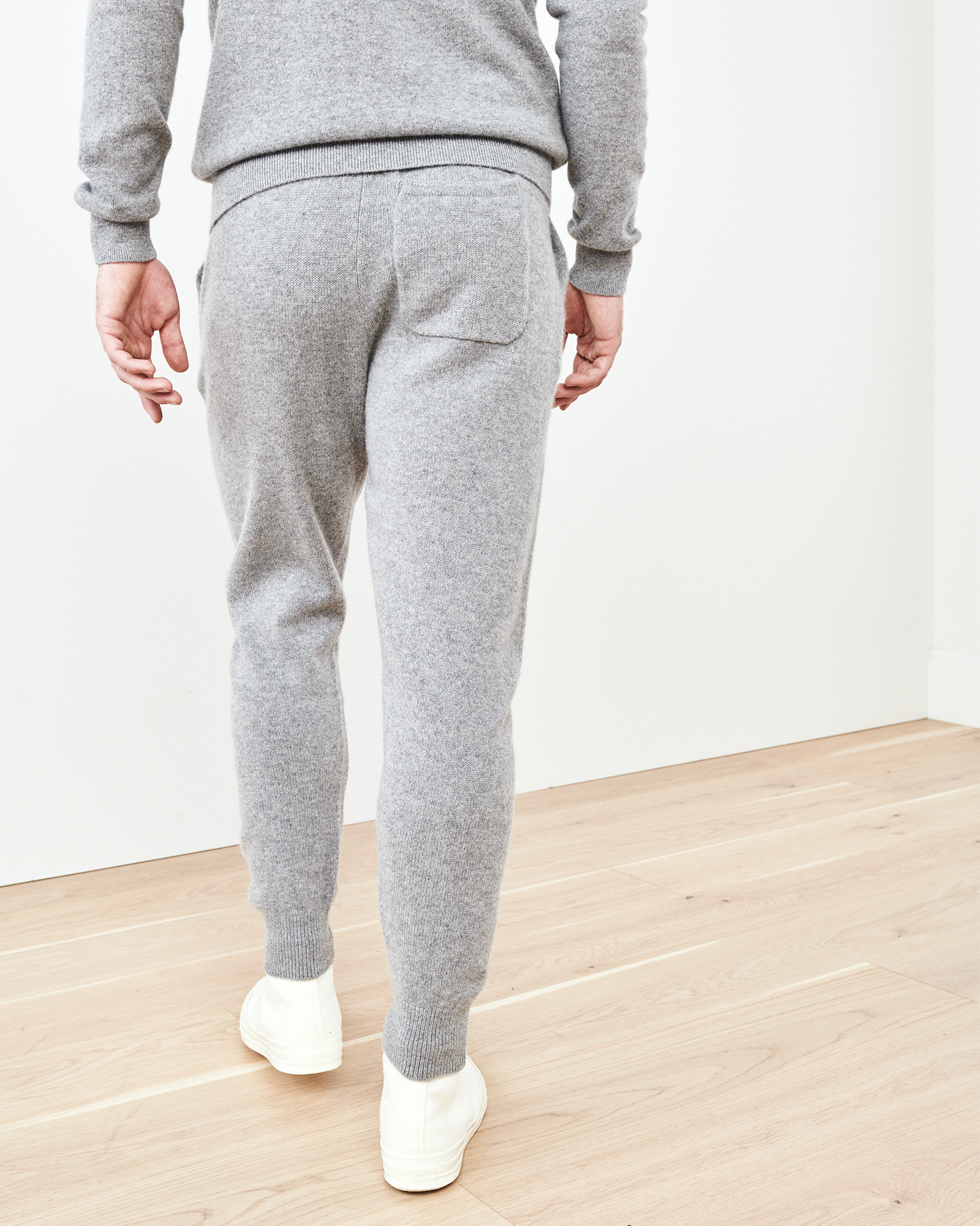 QUINCE M-PNT-4-GRY 1606