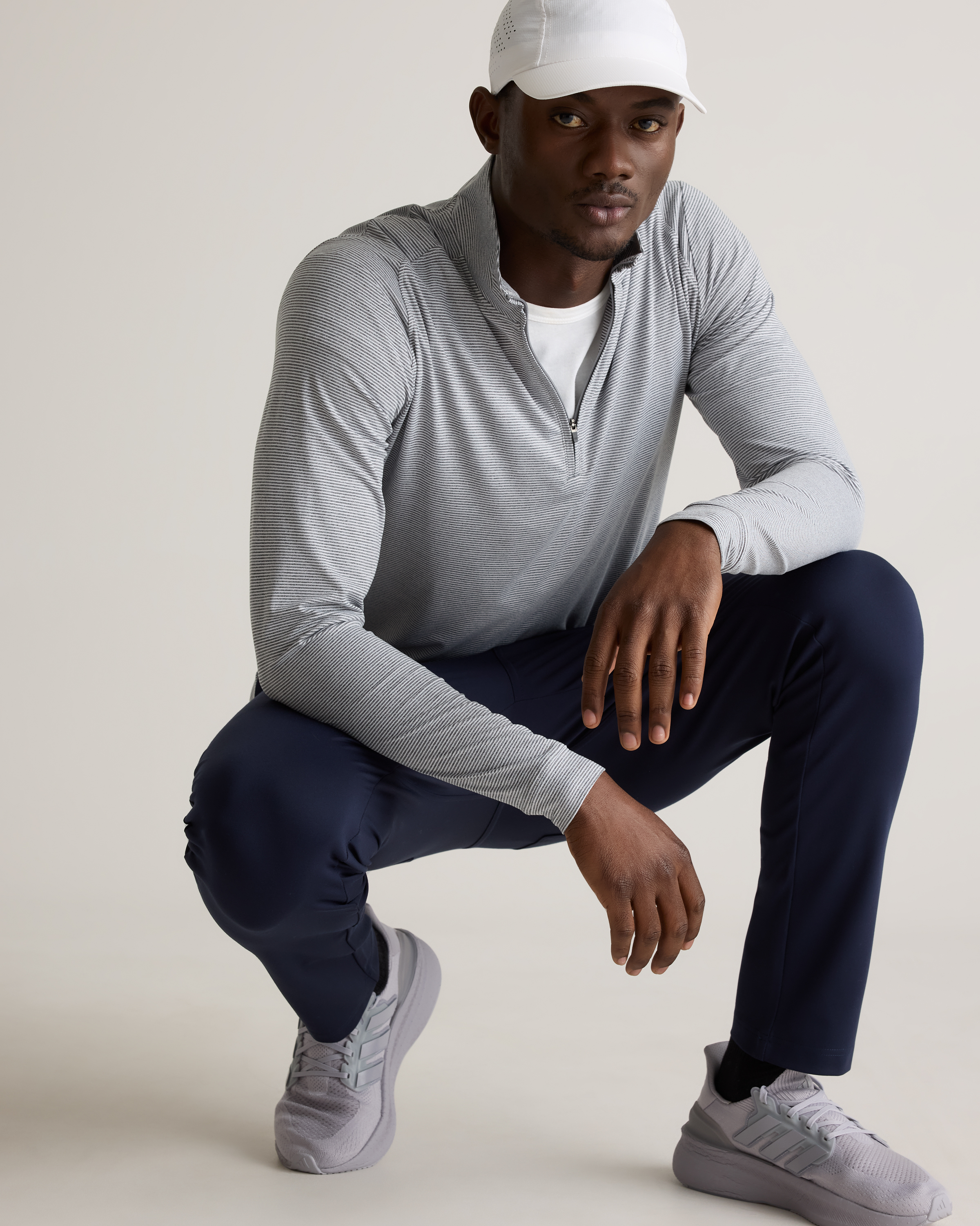 Clubhouse Tapered Golf Pant in Deep Navy
