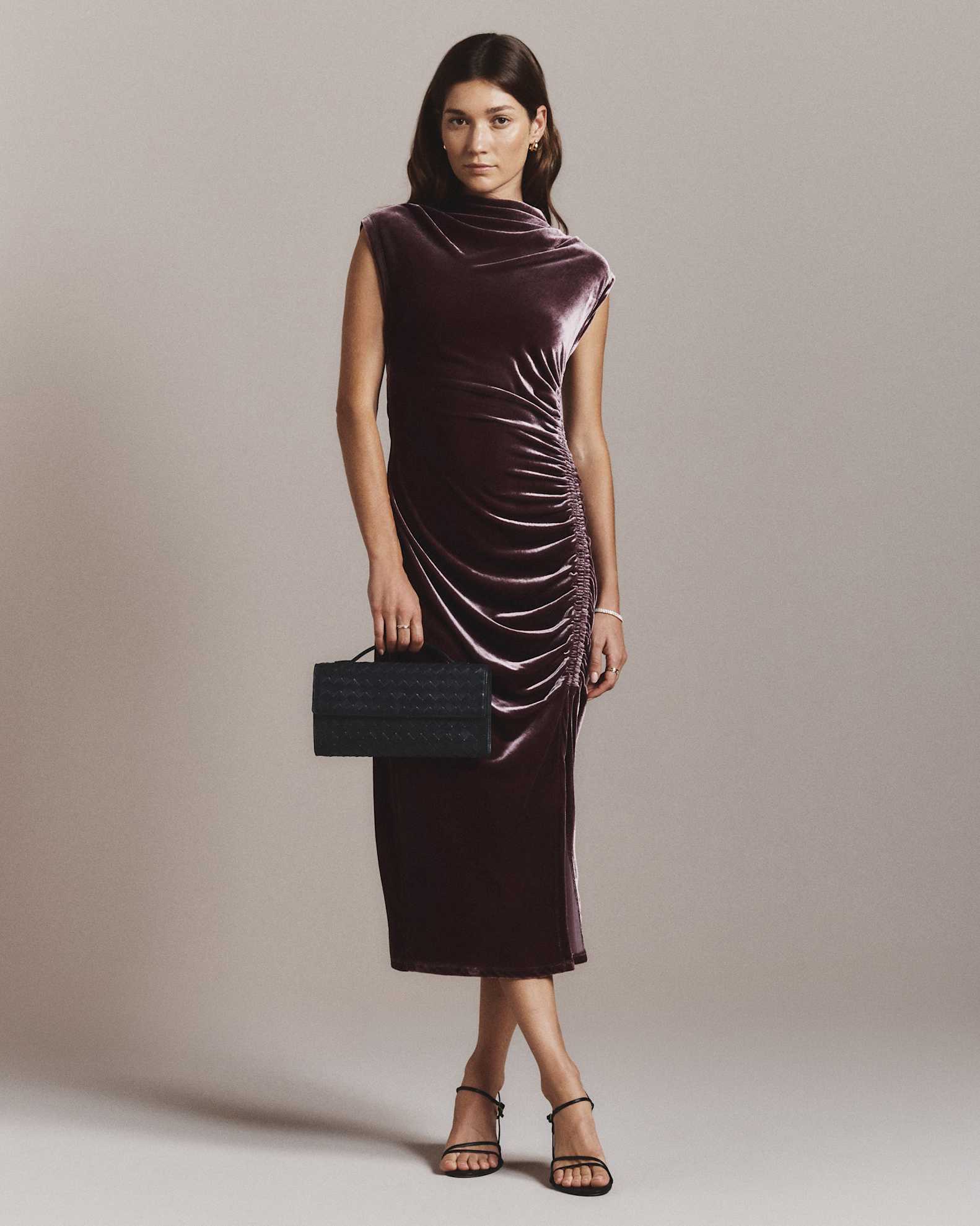 Quince Women's Stretch Silk Velvet Ruched Midi Dress, Wine Tasting Color, Size Small - Perfect for Parties & Chic Comfort Quince Women's Stretch Silk Velvet Ruched Midi Dress, Wine Tasting Color, Size Small - Perfect for Parties & Chic Comfort