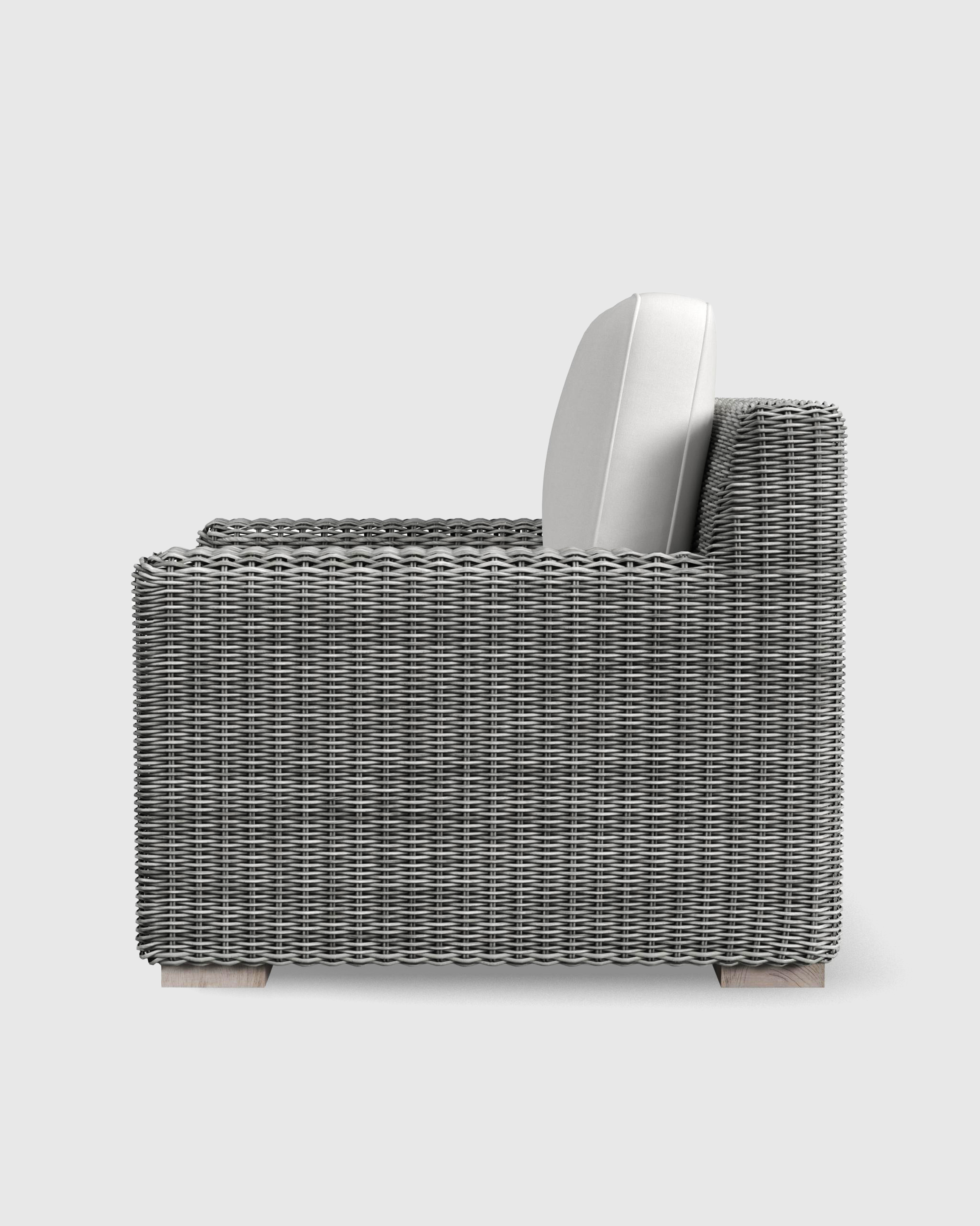 Classic All-Weather Wicker Outdoor Sofa - Thumbnail 3