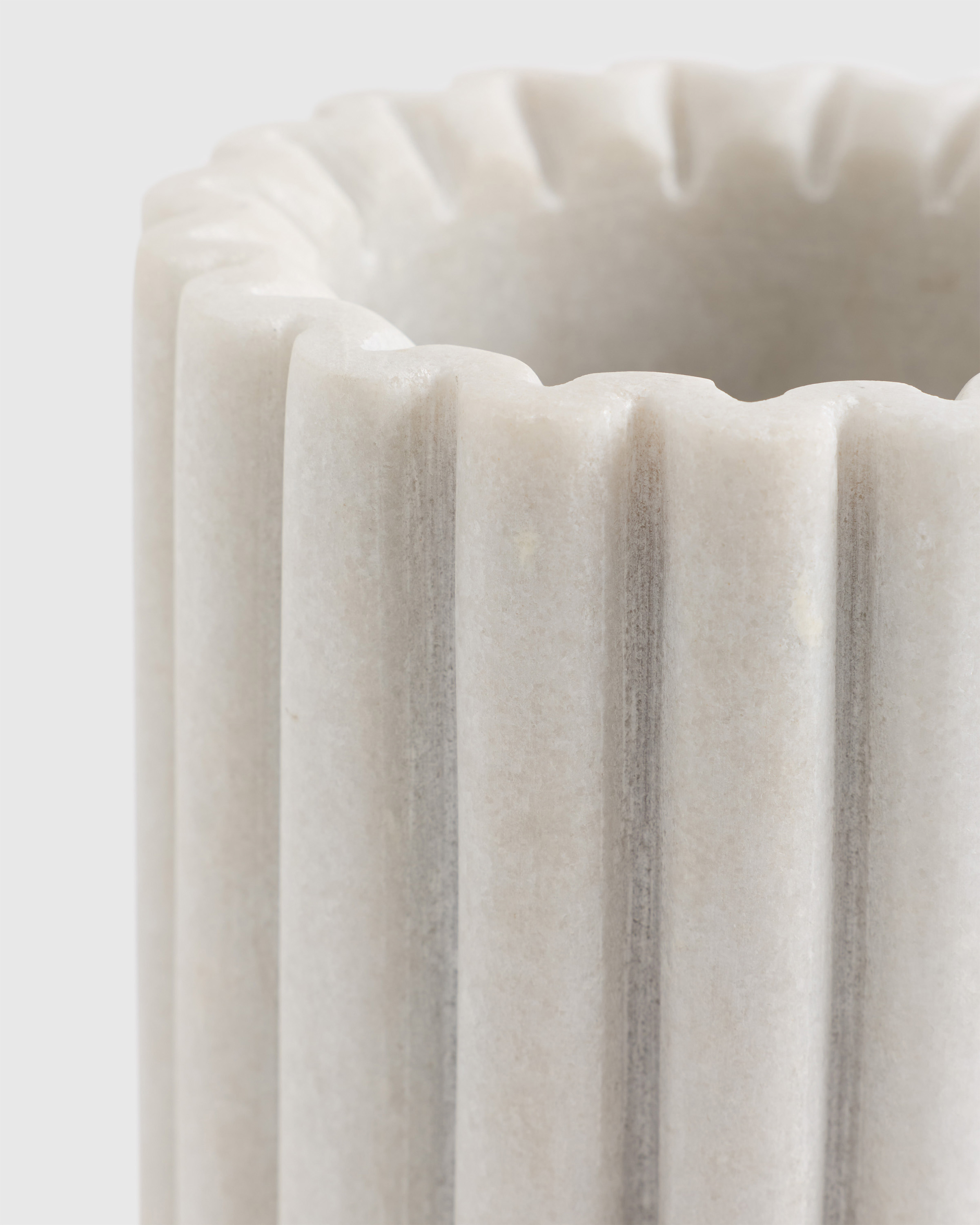 Handcrafted Fluted Marble Wine Chiller - thumbnail 3