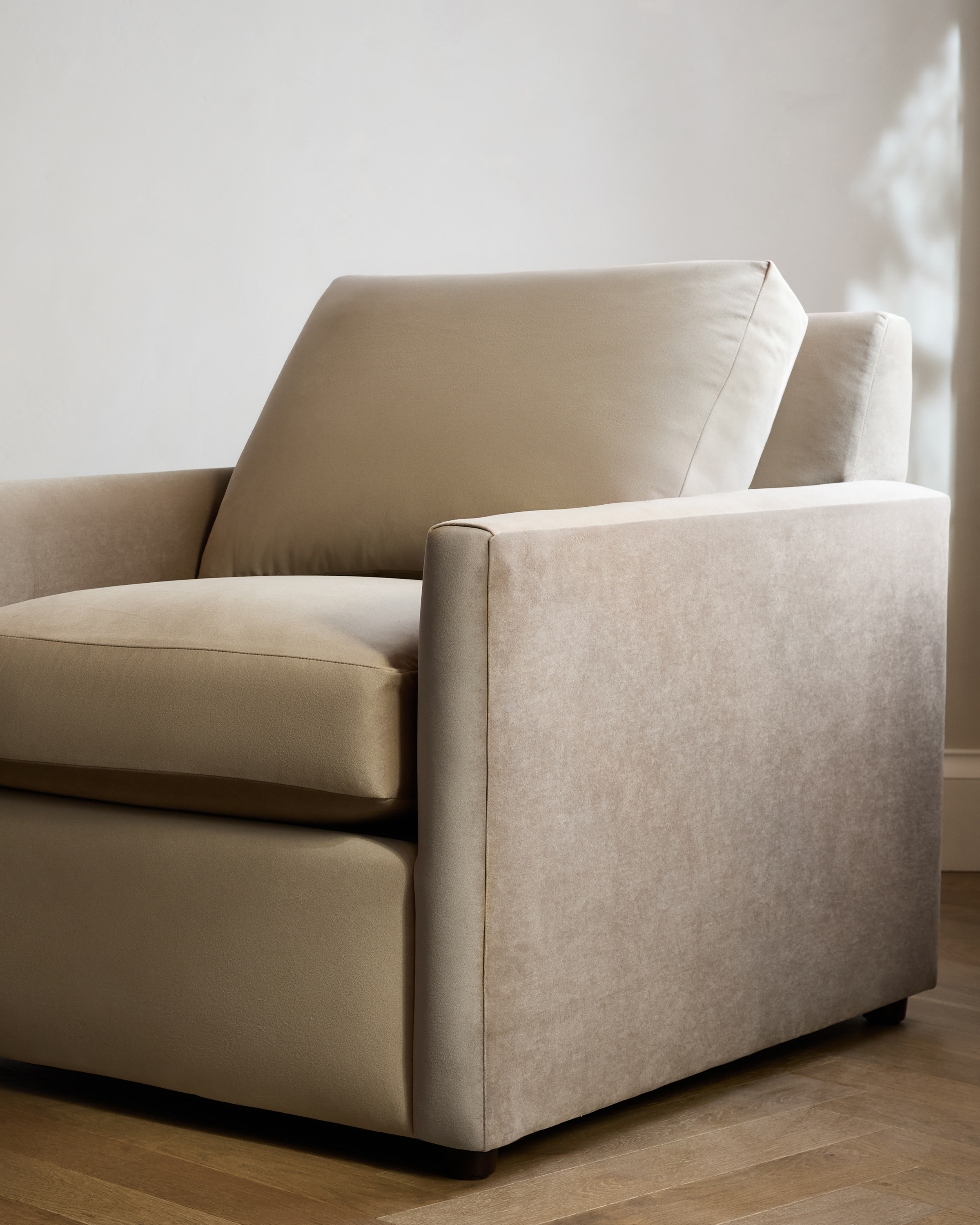 Brennan Performance Velvet Accent Chair - Thumbnail 5