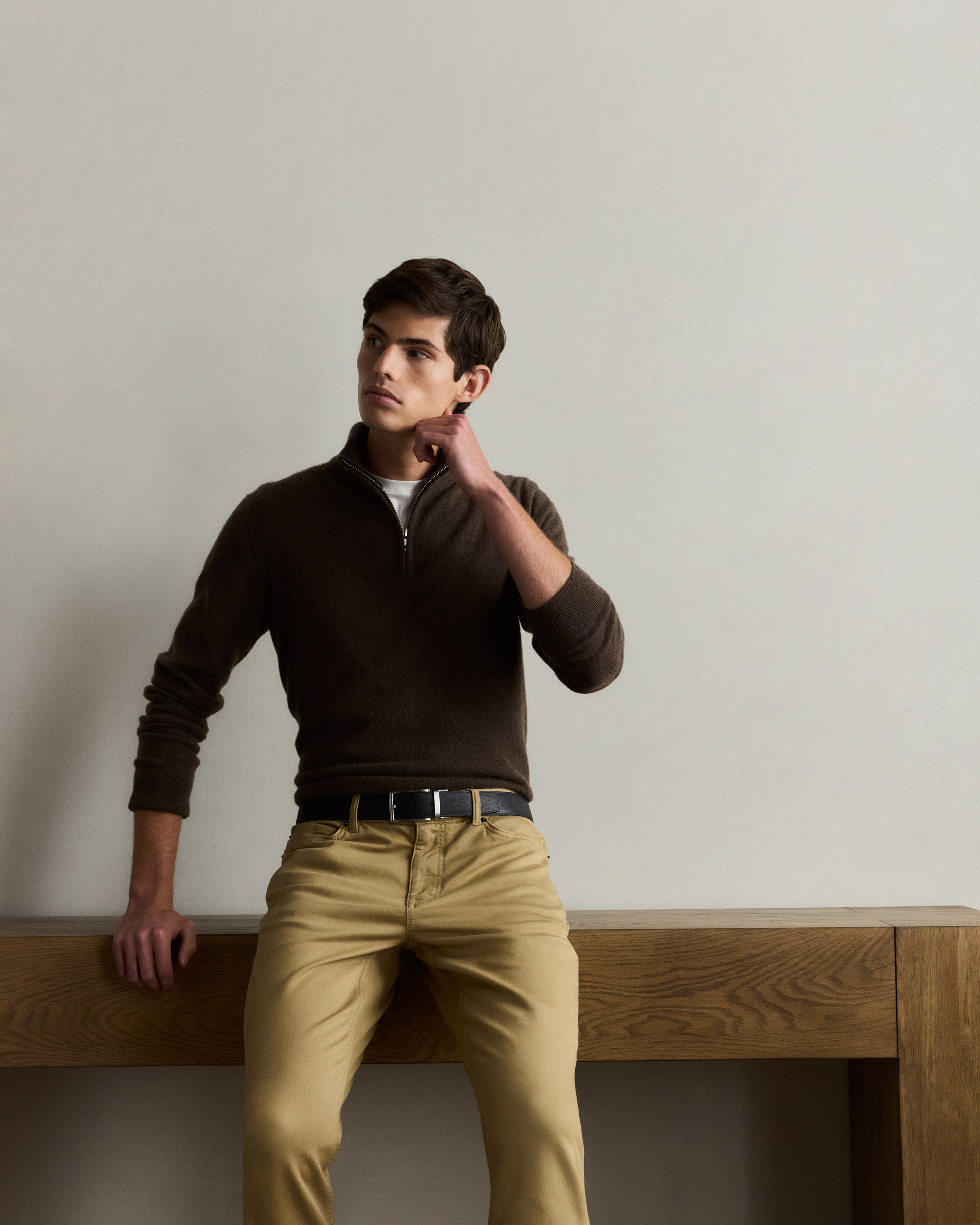 Comfort Stretch Traveler 5-Pocket Pants in Khaki