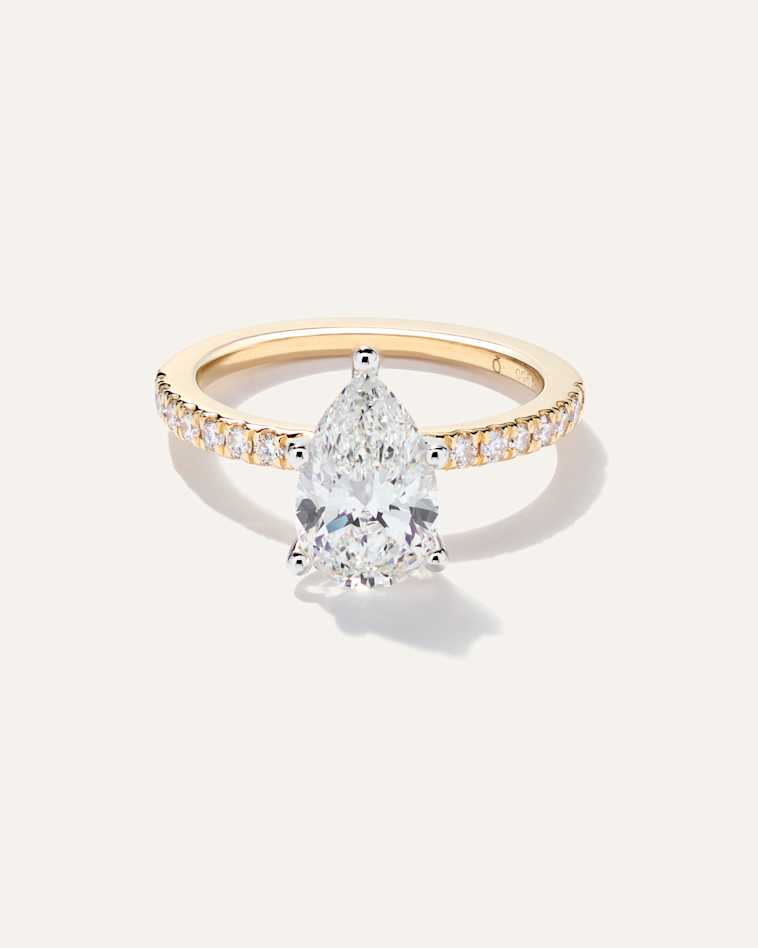 Lab Grown Diamond Round Petite Classic Engagement Ring