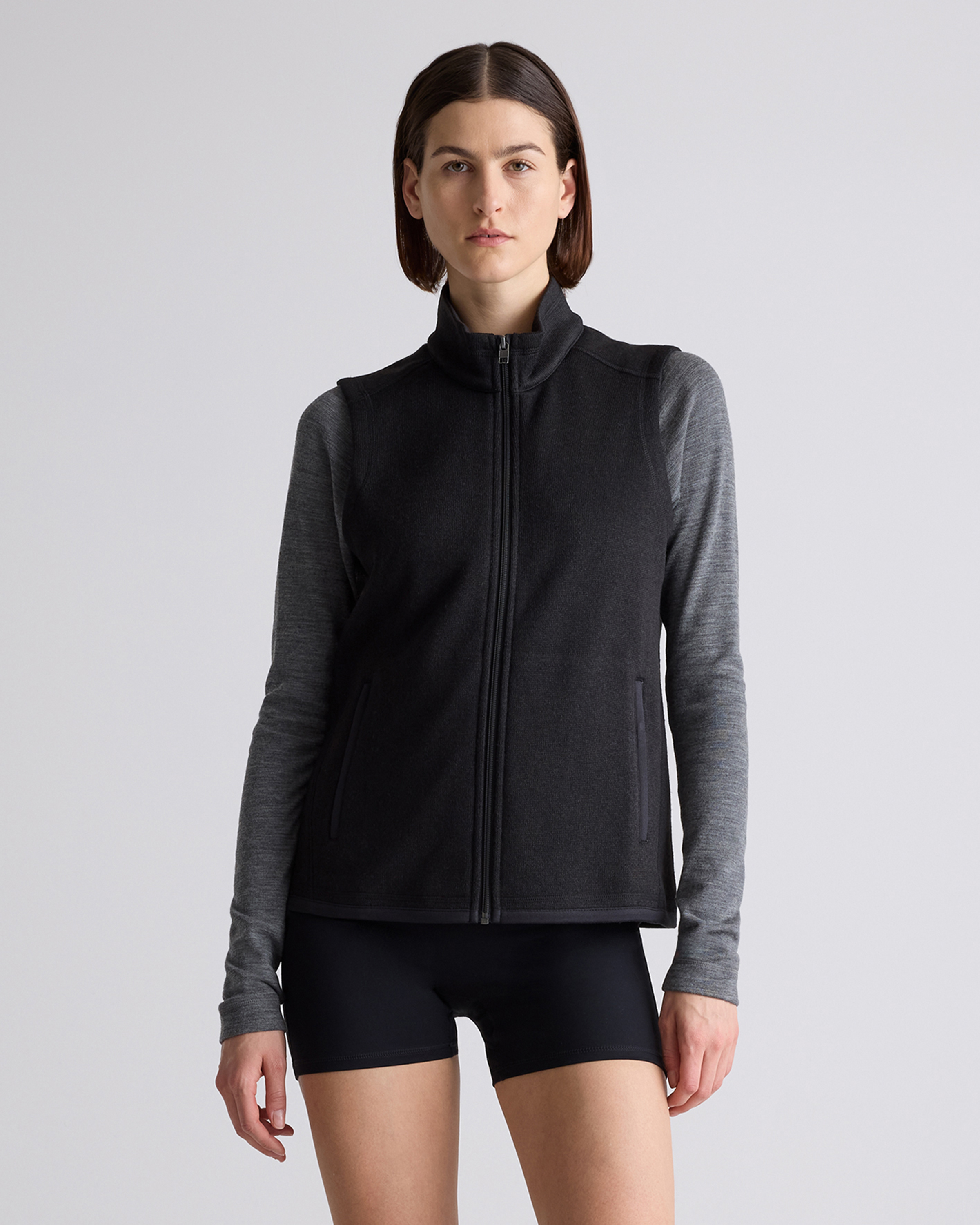 Quince Women's Sweater-knit Fleece Full-zip Vest In Black