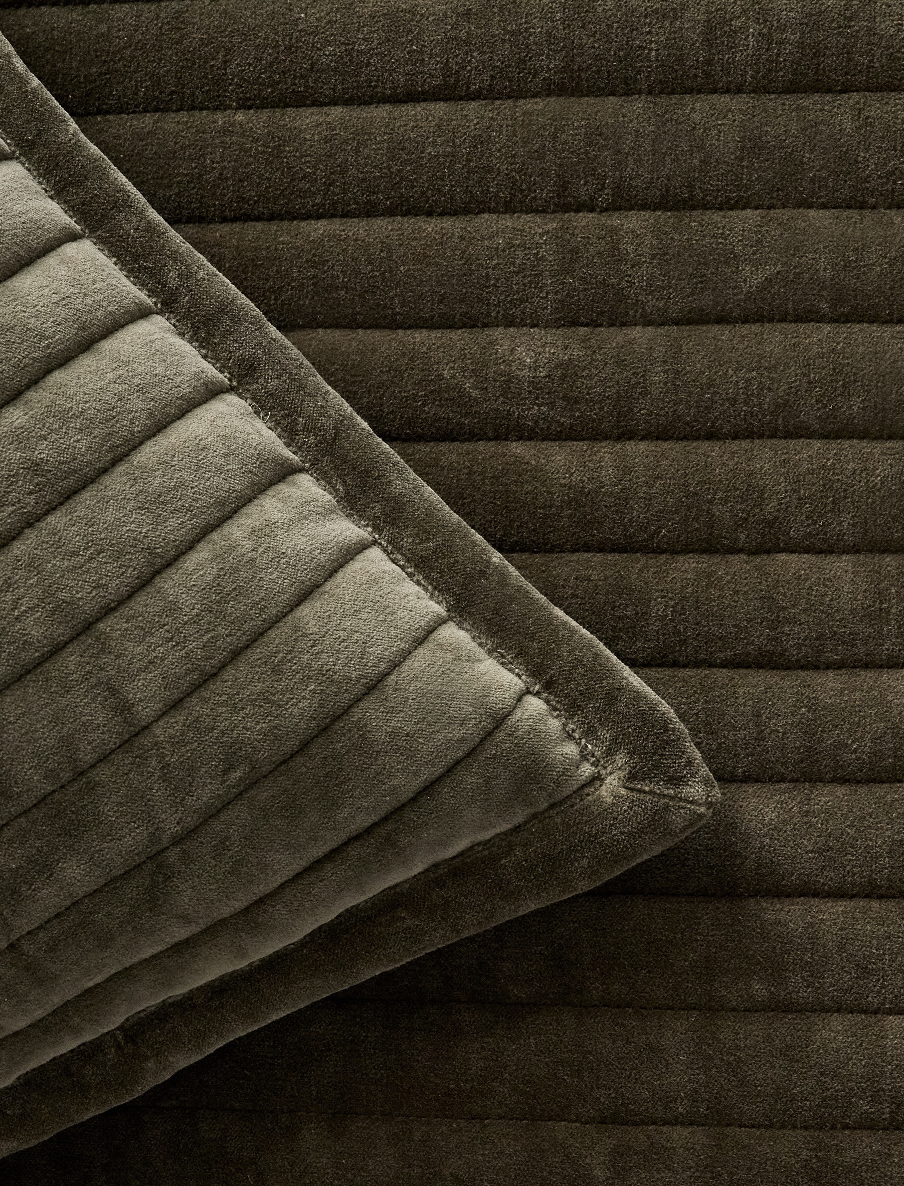 u-bedd-513-mos-0179 edited