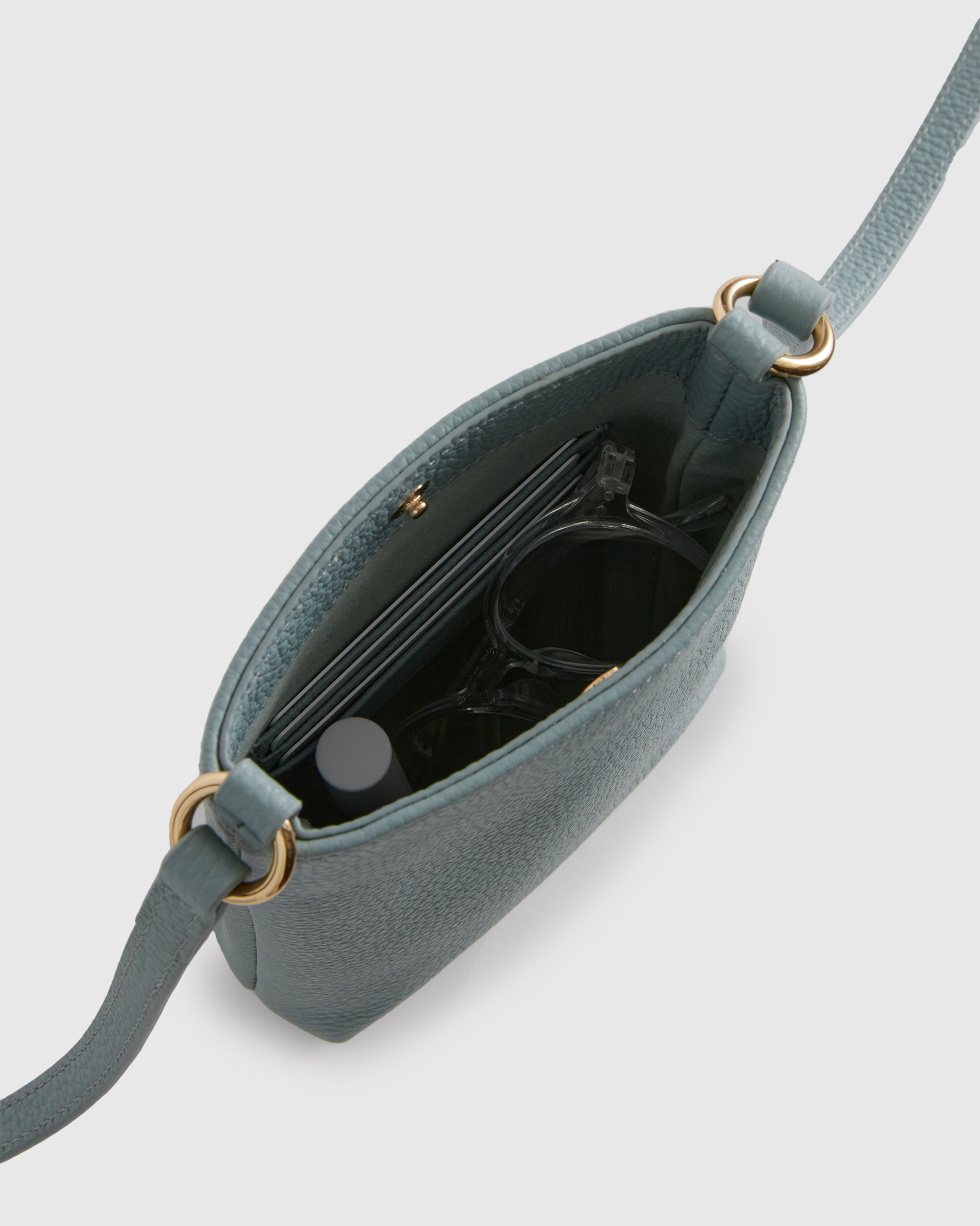 W-BAG-23-DB-3