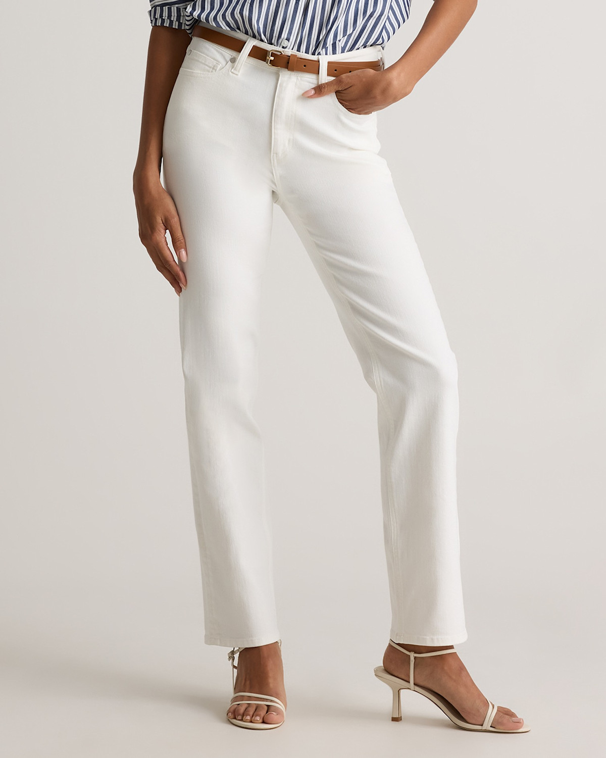 Bella Stretch Straight Jeans in Cloud White