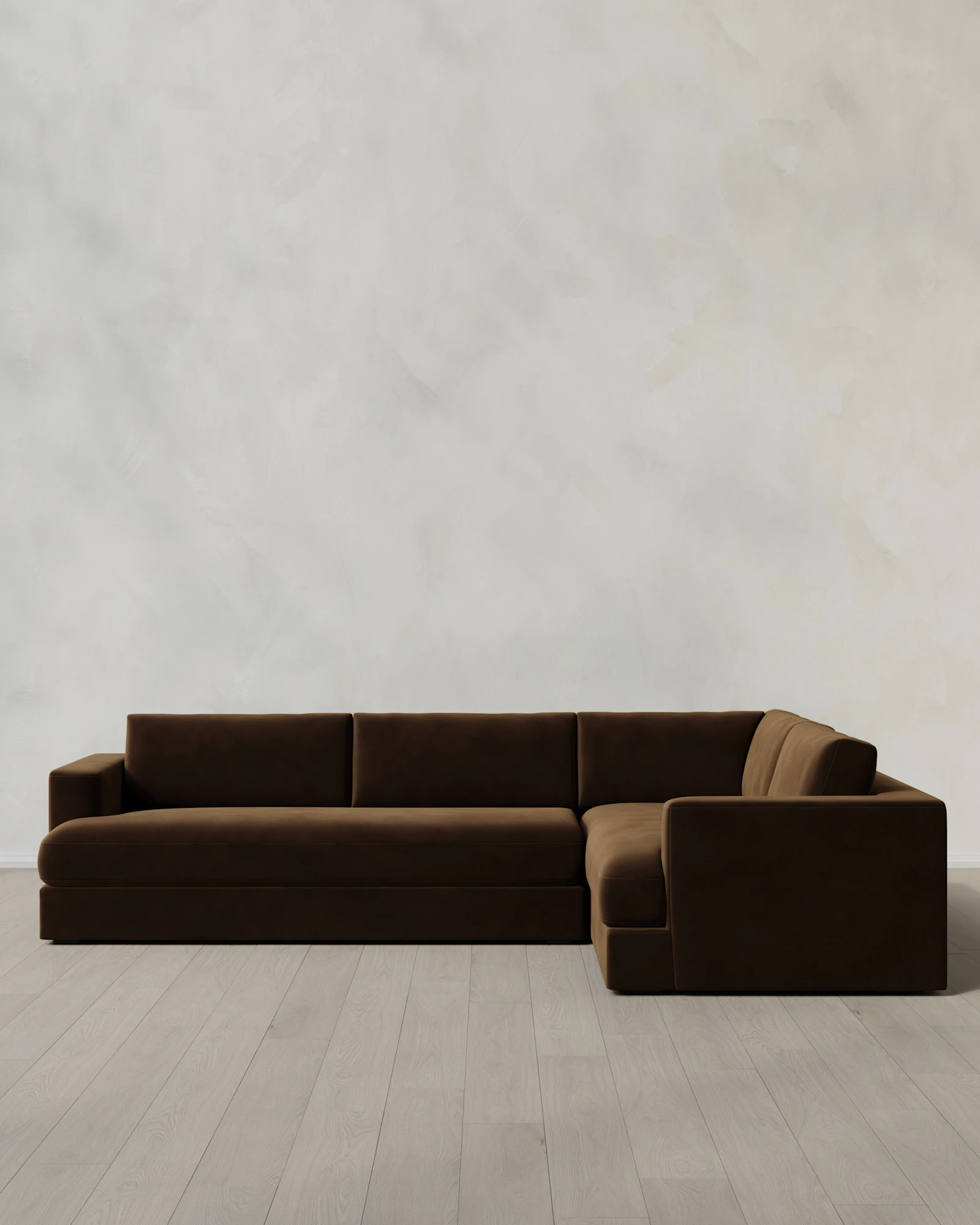 Sierra Performance Velvet Taper Arm L Sectional