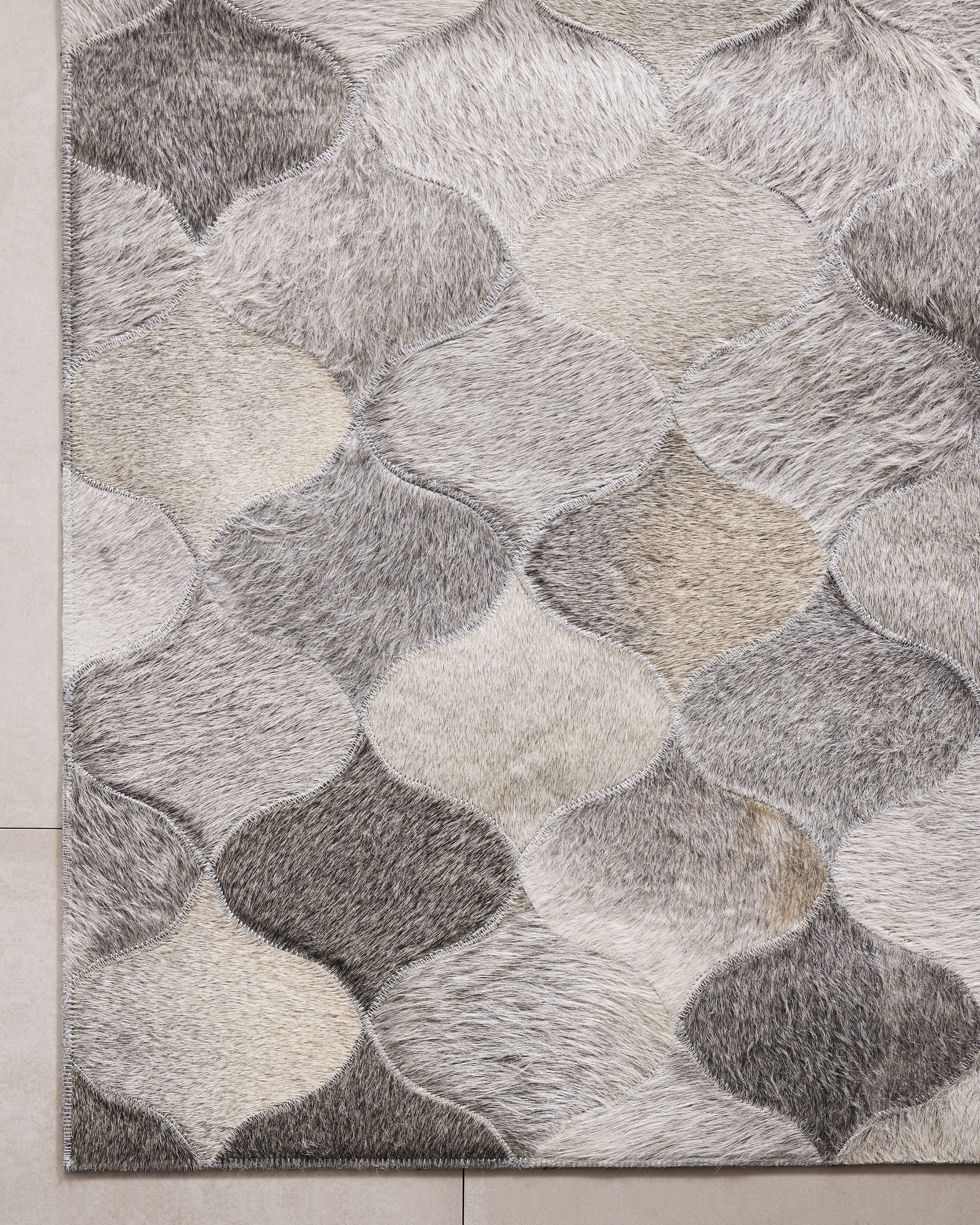 Trellis Hair on Hide Rug - Thumbnail 4