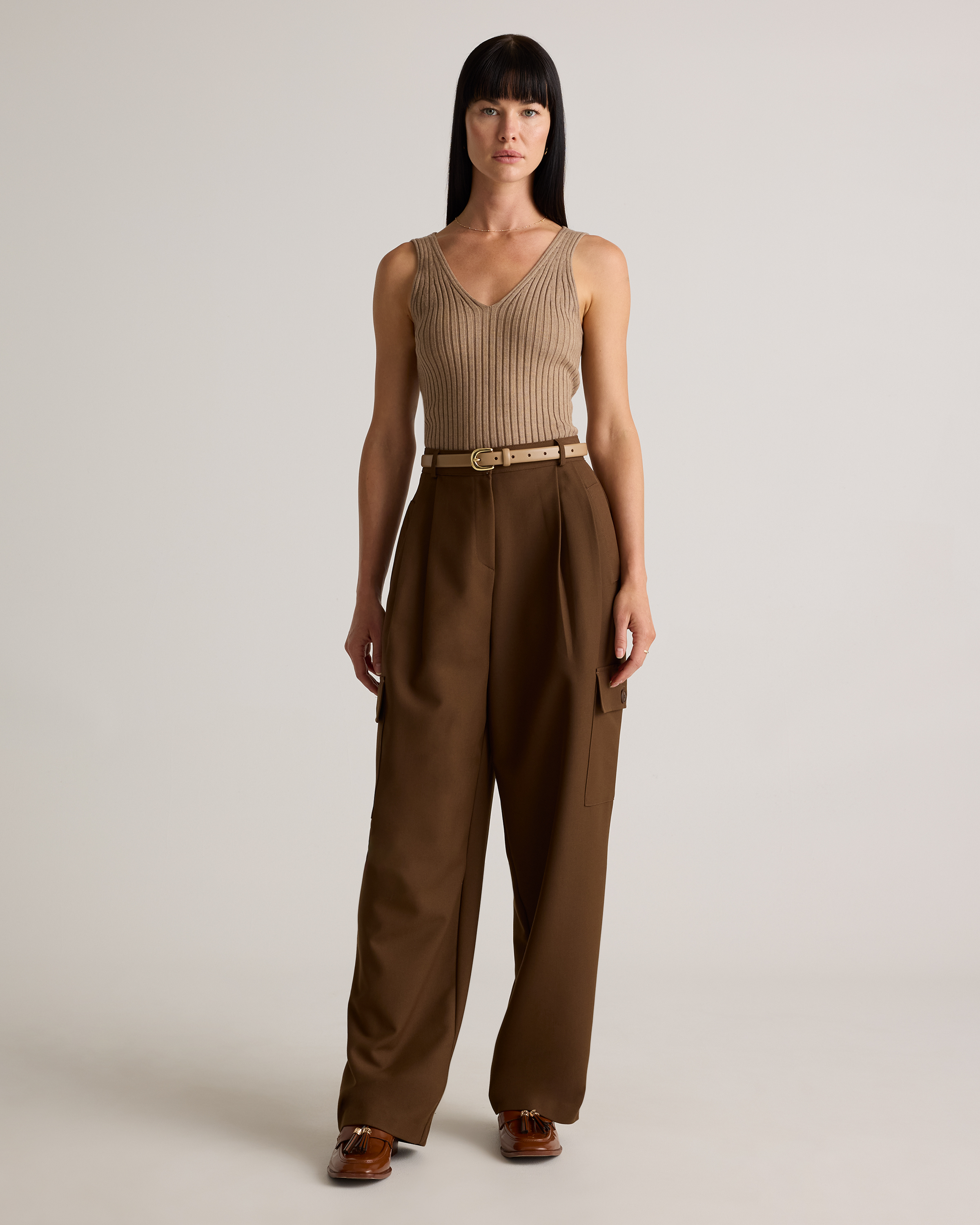 NWOT QUINCE Sofia European Leather Skinny Belt Medium Mushroom 8489 Sofia European Leather Skinny Belt main image 3