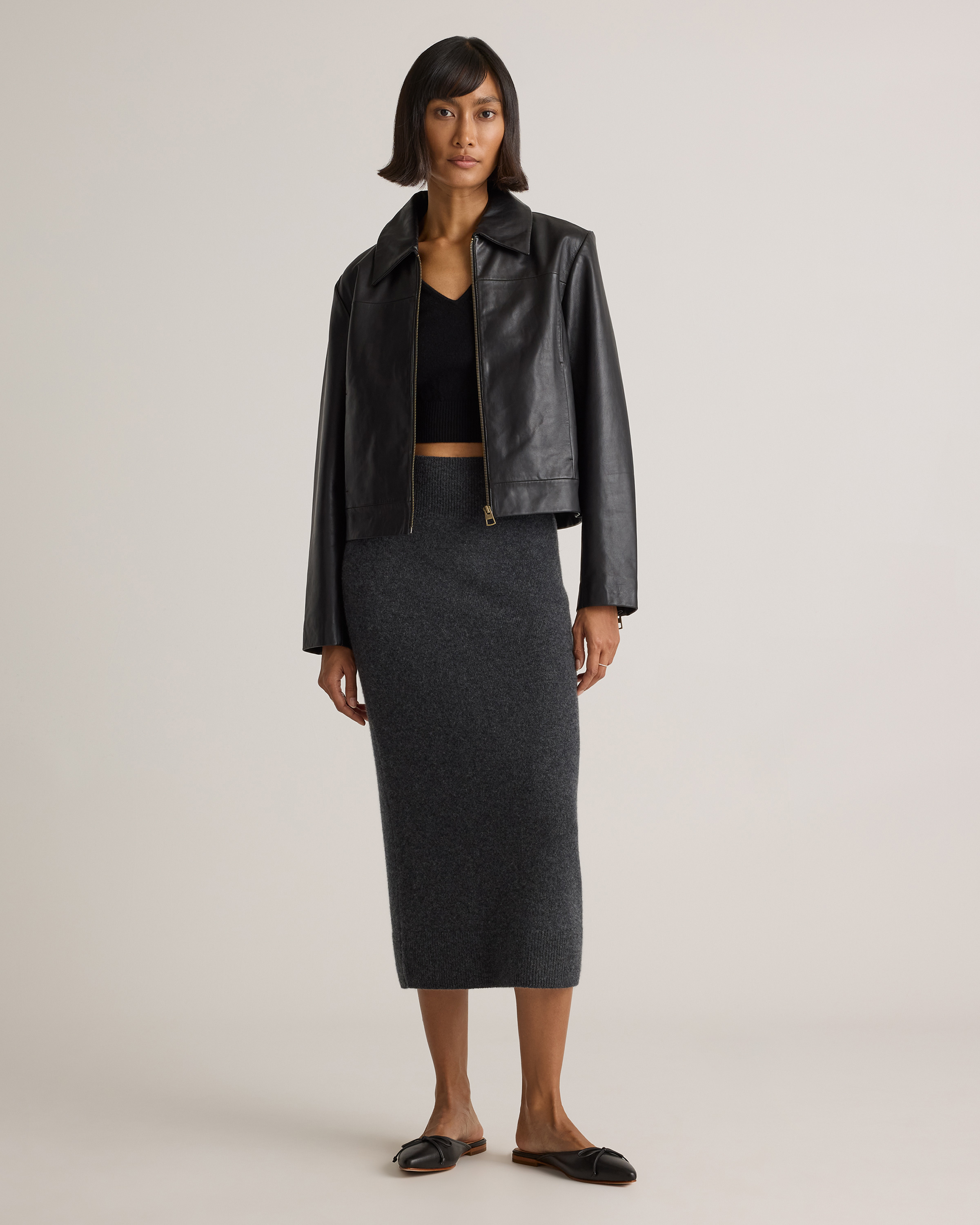 Mongolian Cashmere Fitted Midi Skirt in Heather Charcoal