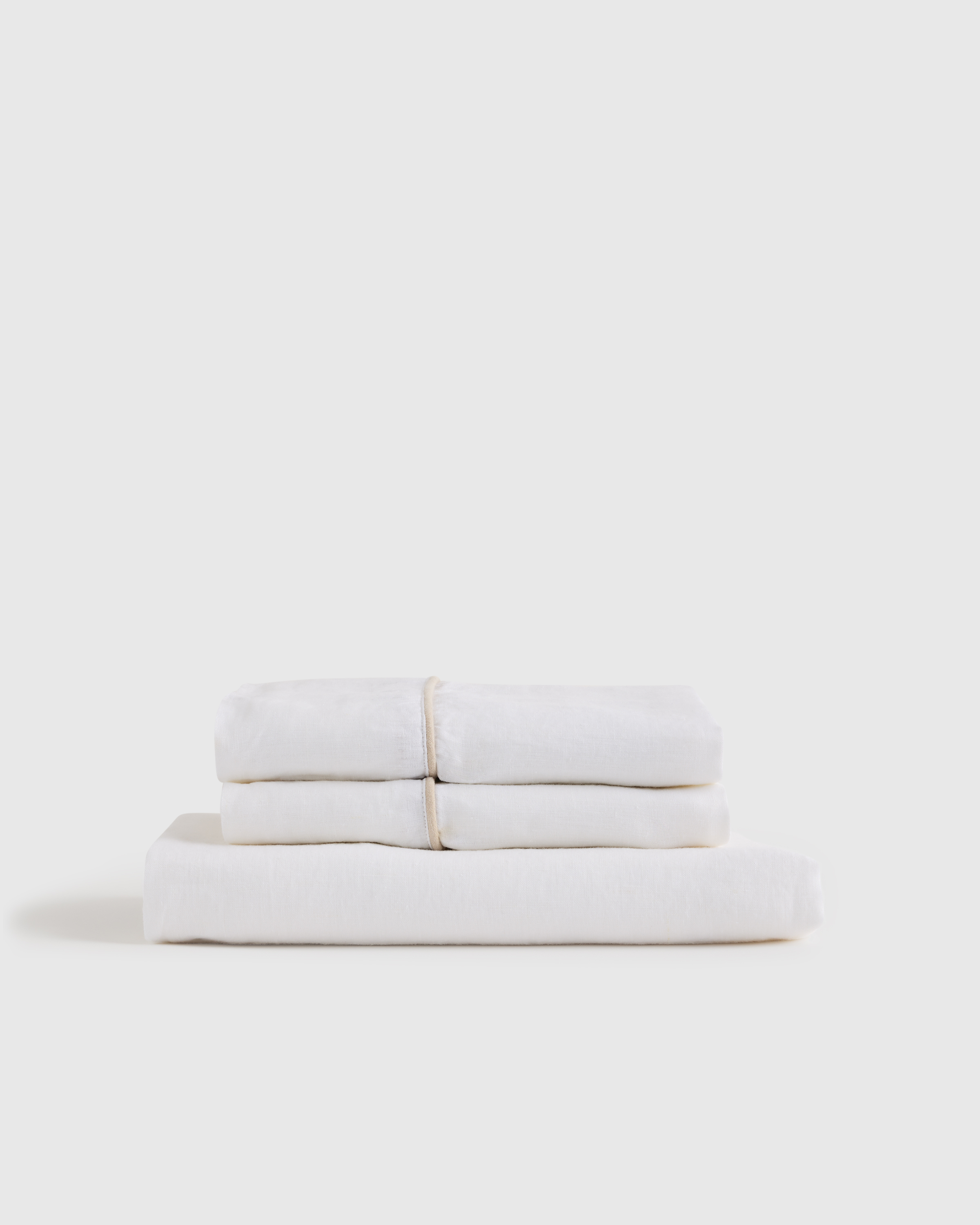 White/Toffee European Linen Piped Fitted Sheet Set