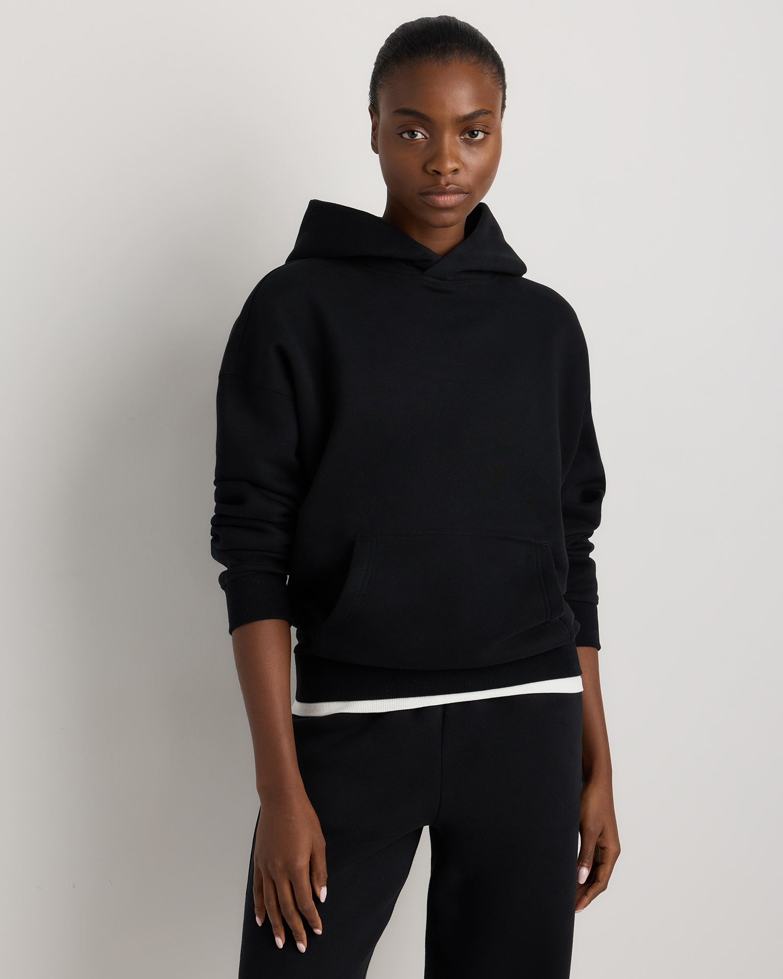 Quince Women's Everyday Fleece Hoodie In Black