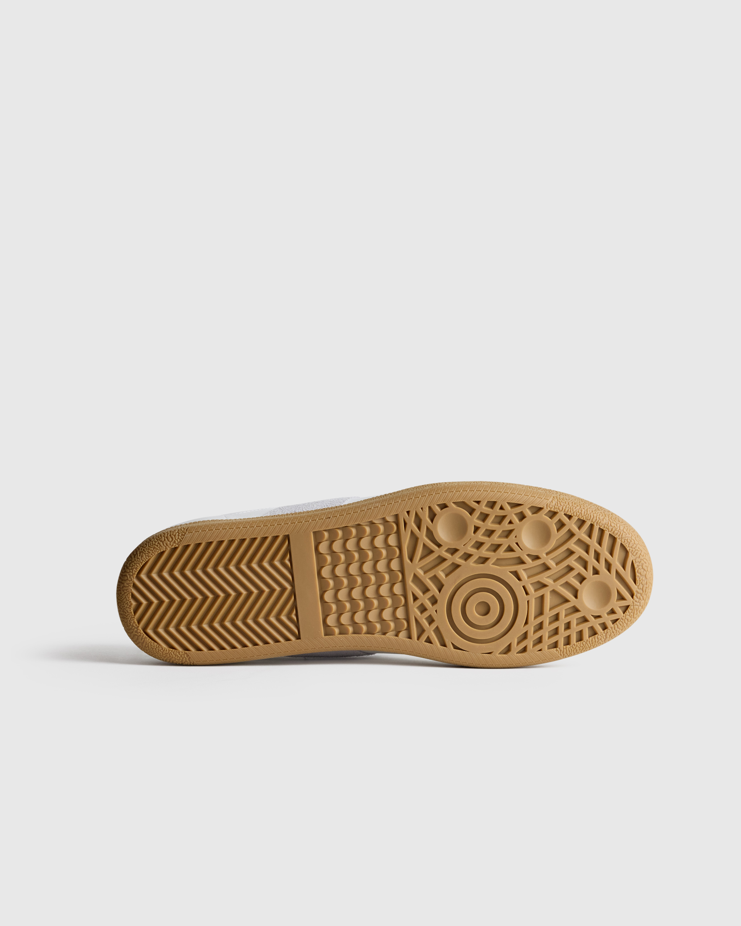 W--319-WHT-132 EDITED
