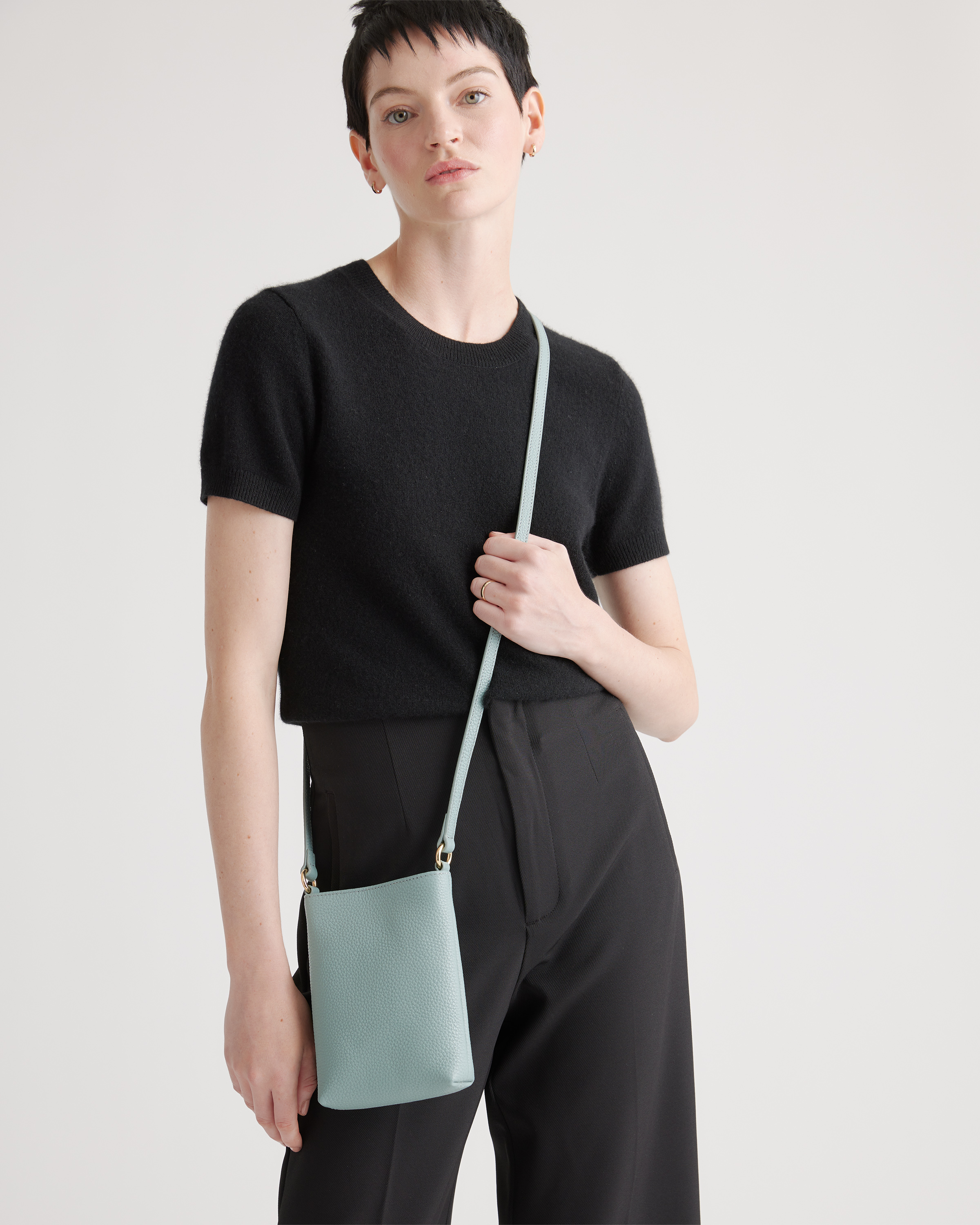W-BAG-23-DBLU 0348