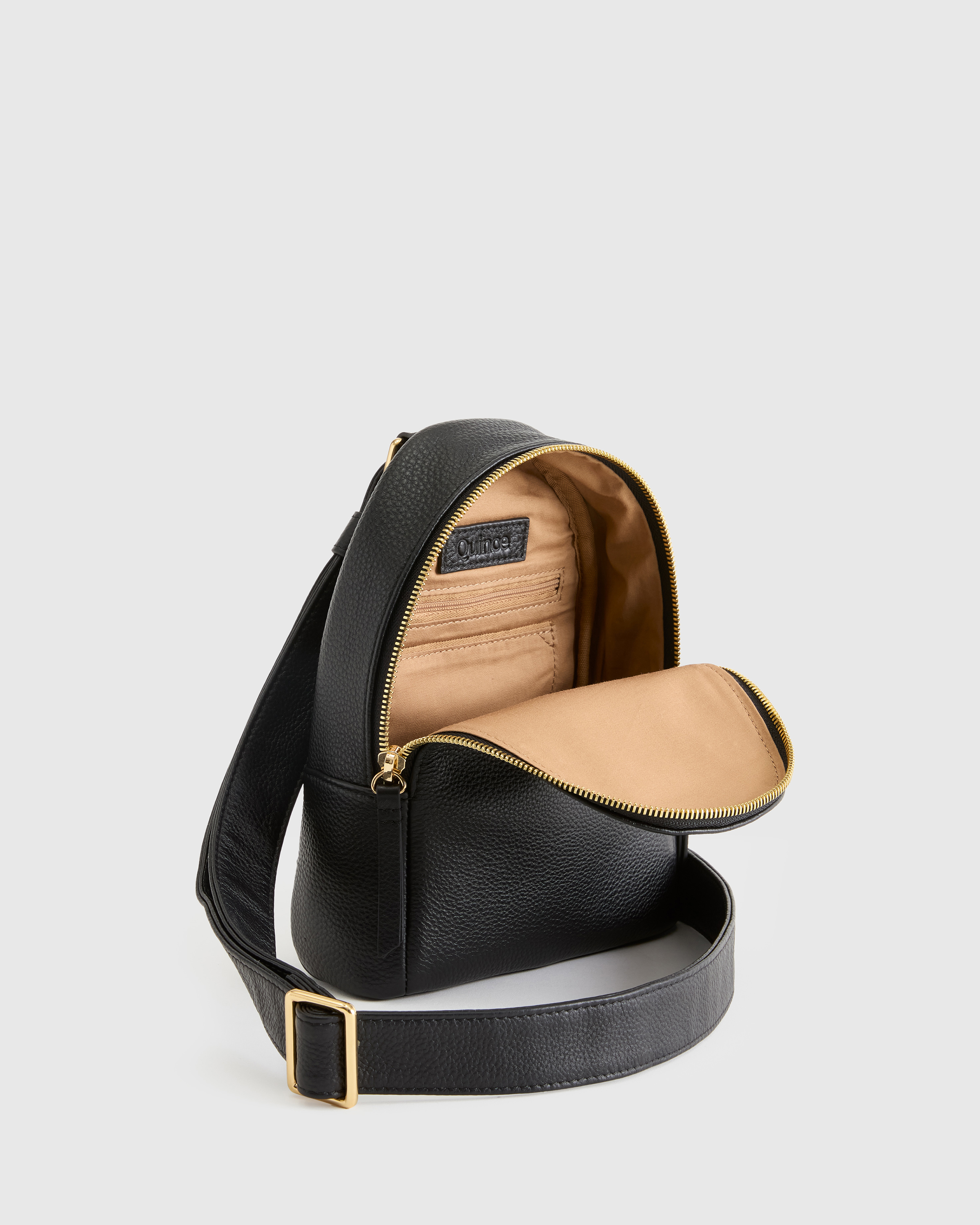 Italian Leather Sling Pack - Thumbnail 5