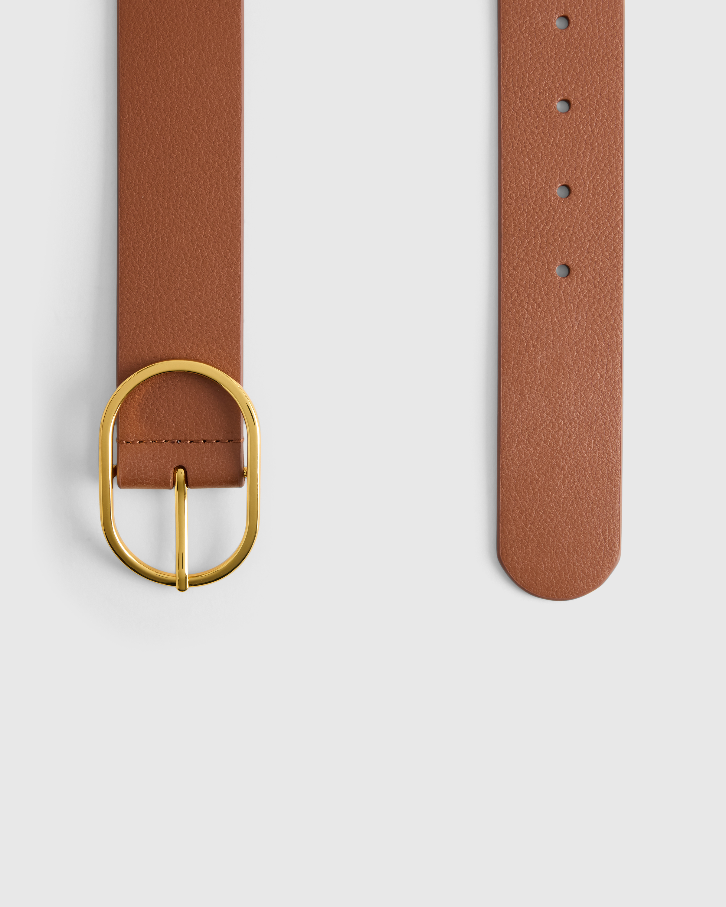 Quince Cleo Oval European Leather Belt - Mushroom Cleo Oval European Leather Belt in Black main image 3