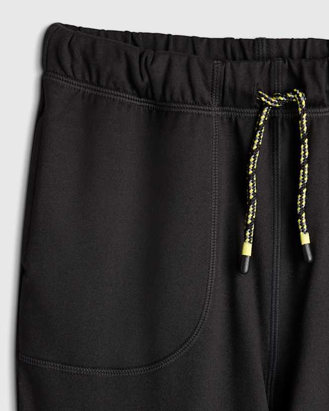 U--957 BLK 8451 DTL CROPPED