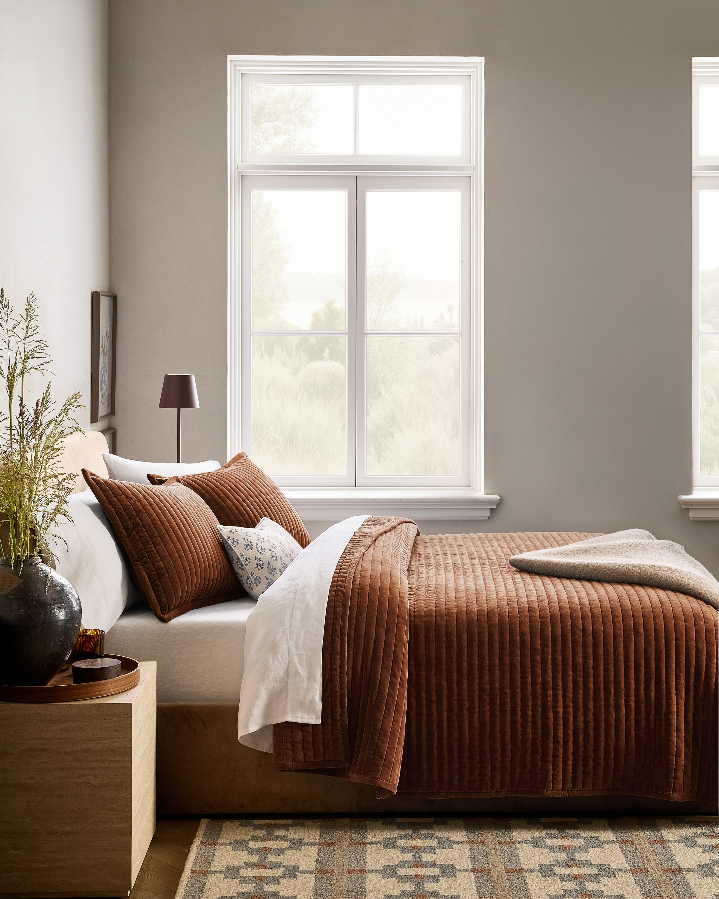 Chestnut Ensemble de taies décoratives matelassées en velours de coton à surpiqûres horizontales