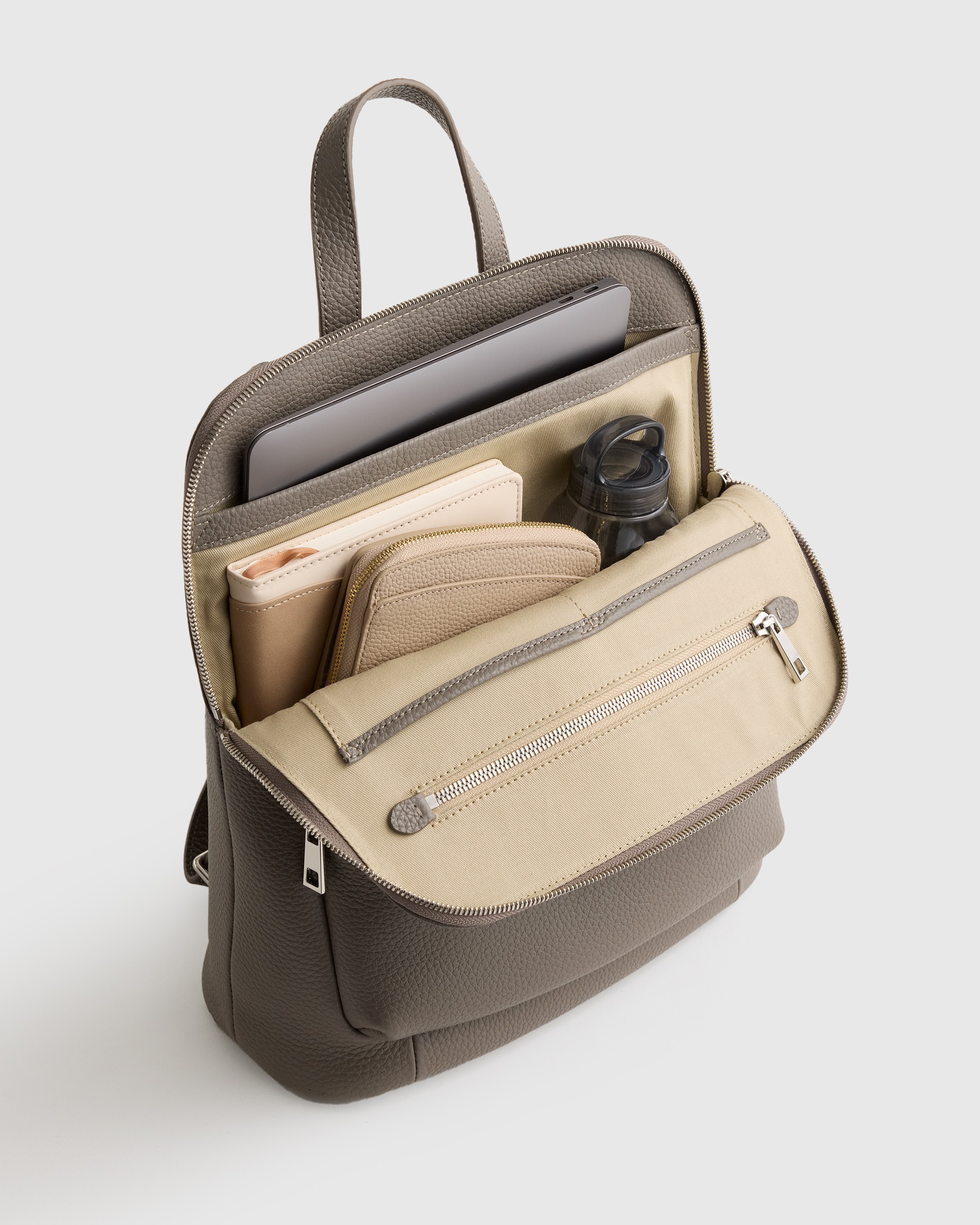 7229 Full Grain Italian Leather Convertible Backpack Purse Small Quince main image 2