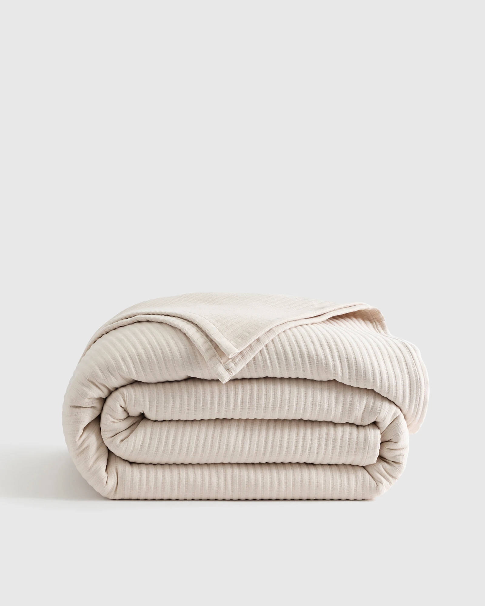 100% Organic Cotton Matelasse Coverlet