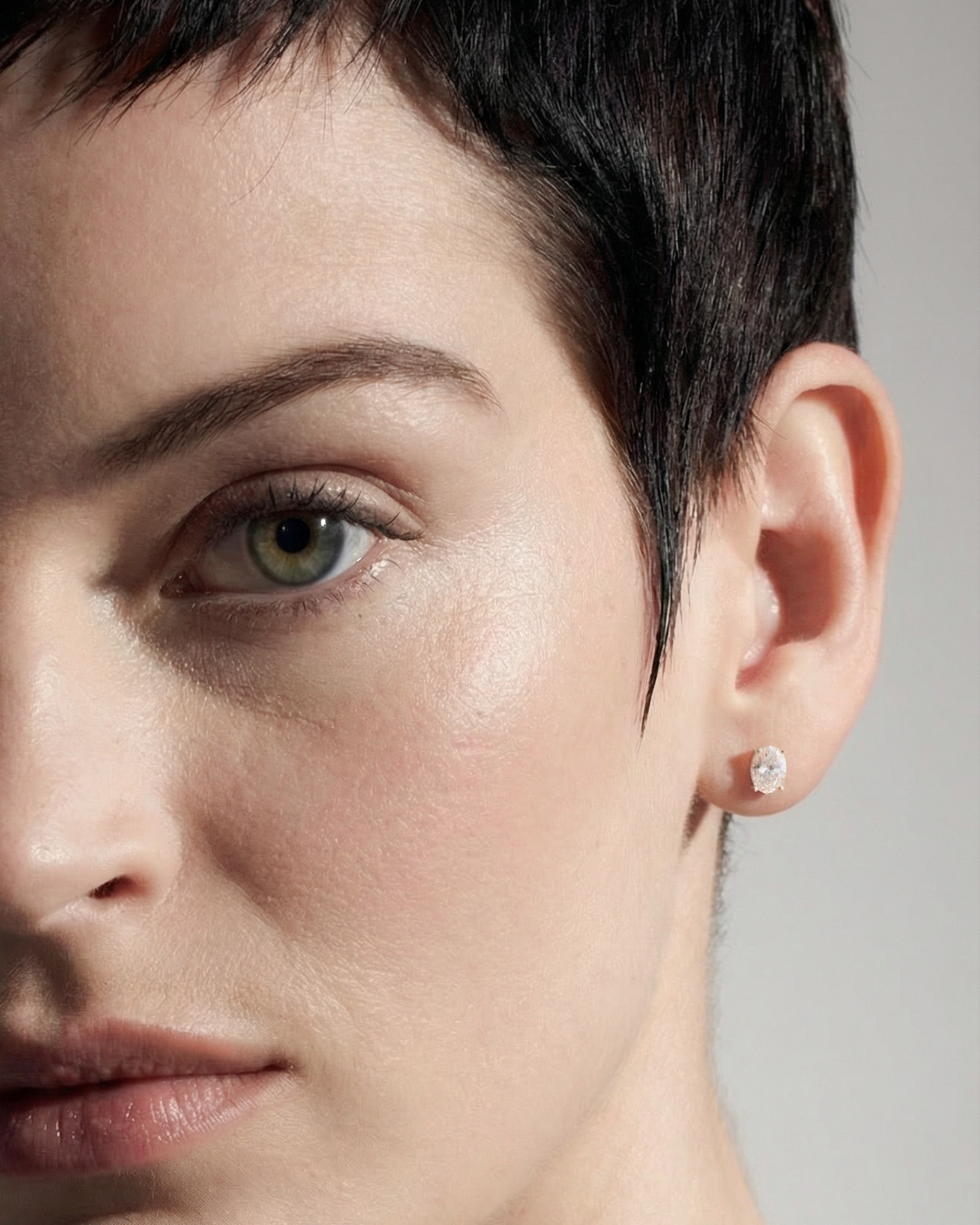 14k Gold Lab Grown Diamond Oval Solitaire Studs (1)