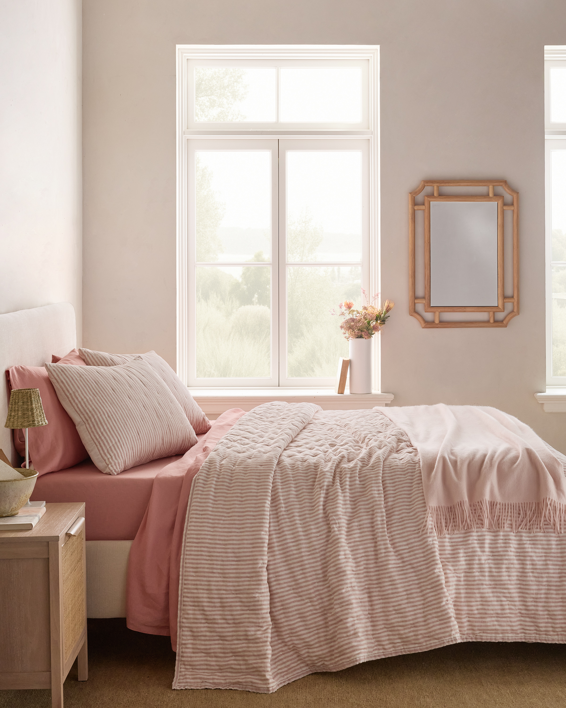 Dusty Mauve/White Stripe European Linen Patterned Quilt