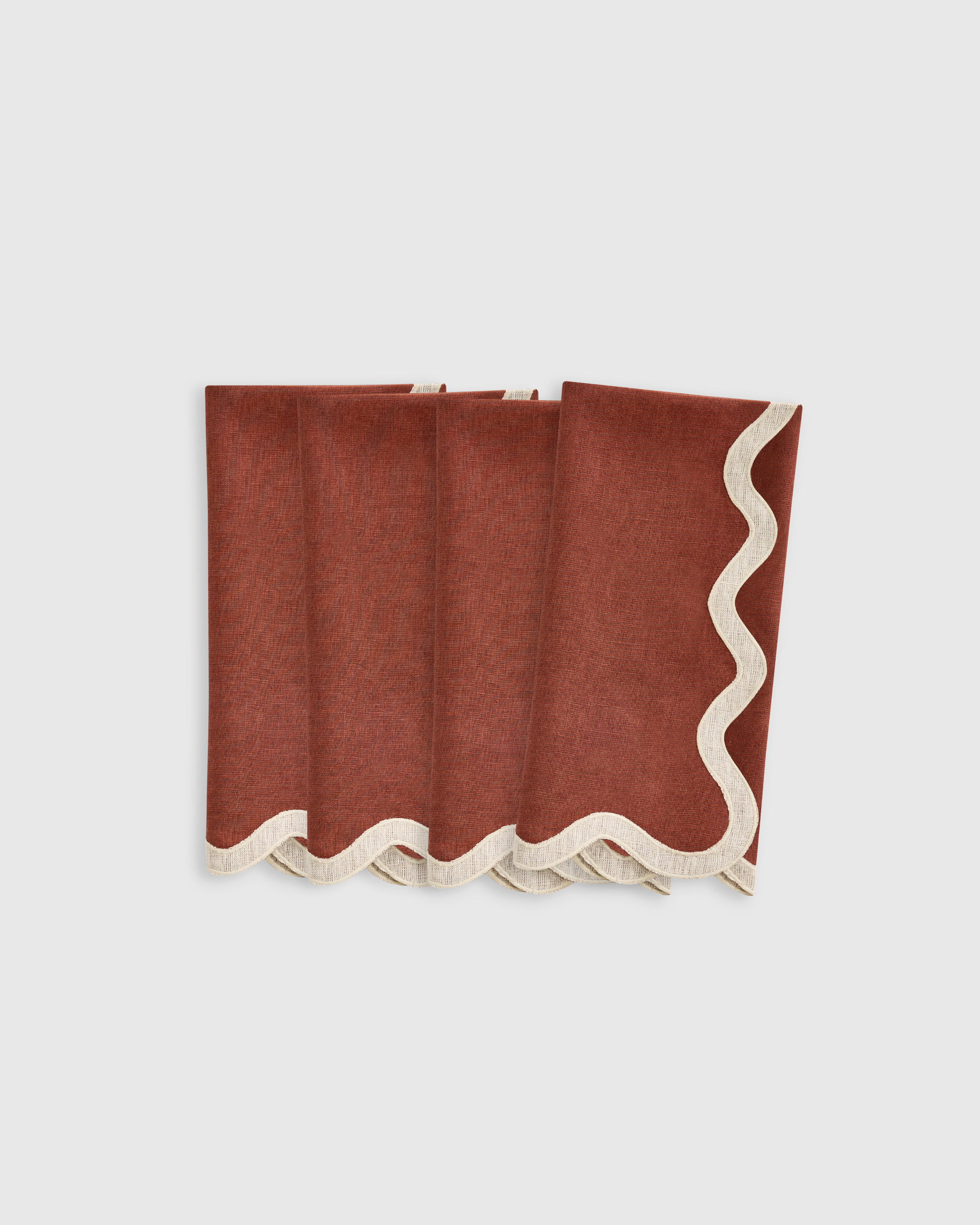 Bordeaux/Flax European Linen Scallop Edge Napkins (Set of 4)