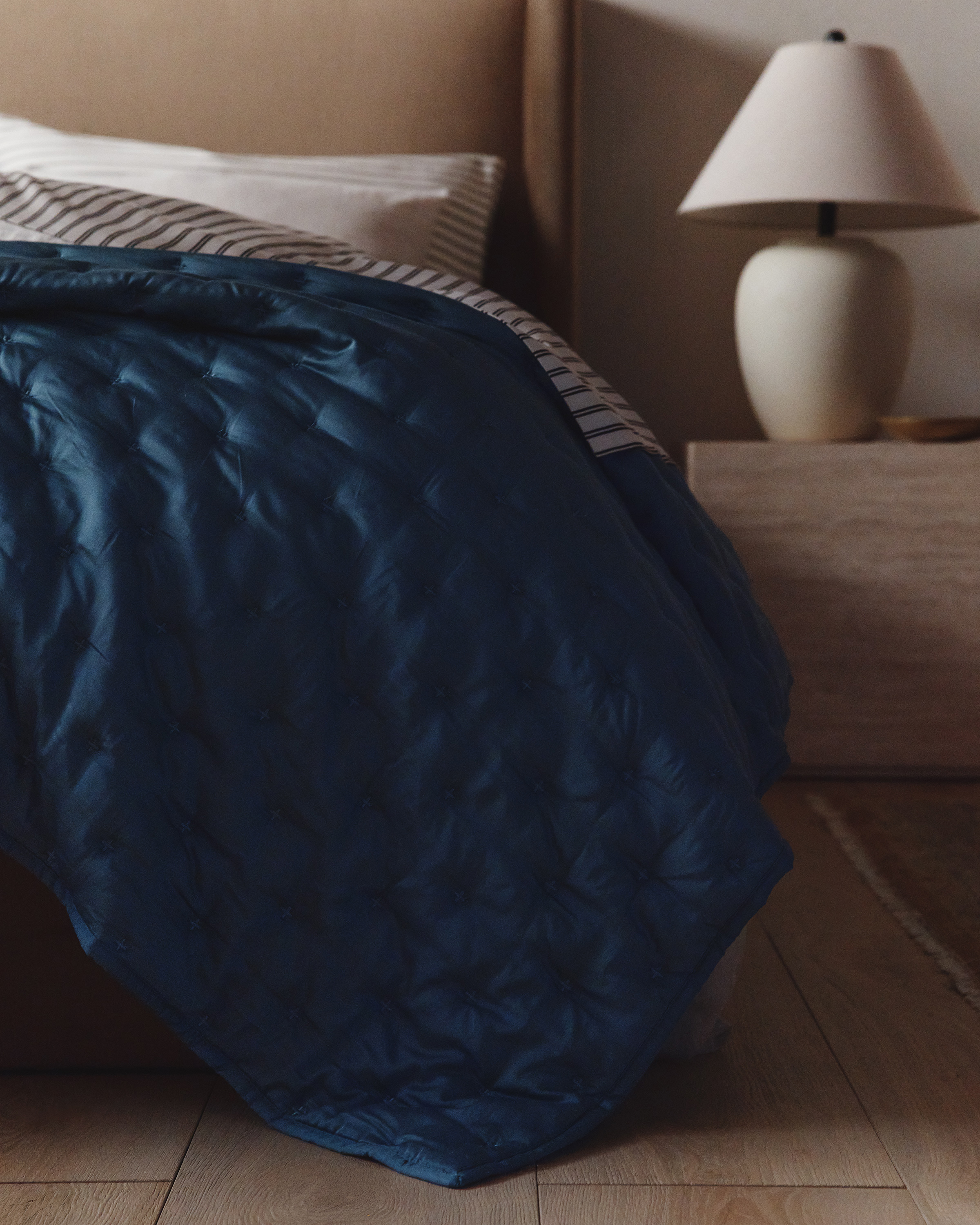 Nightfall Bamboo Dream Quilt