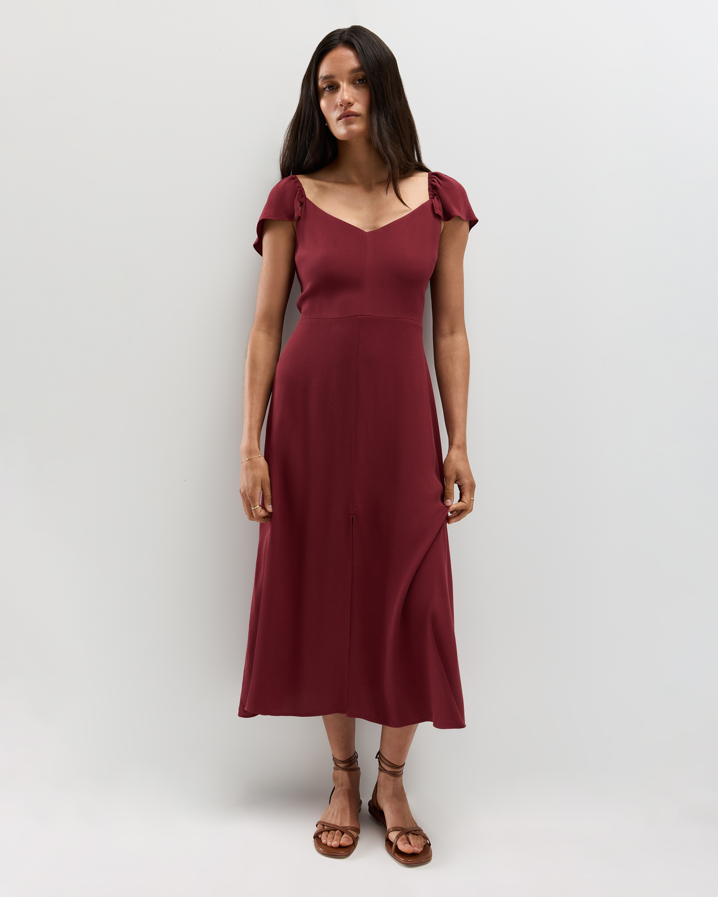 Women's Lightweight Crepe Flutter Sleeve Midi Dress in Maroon, Size Medium, Viscose by Quince