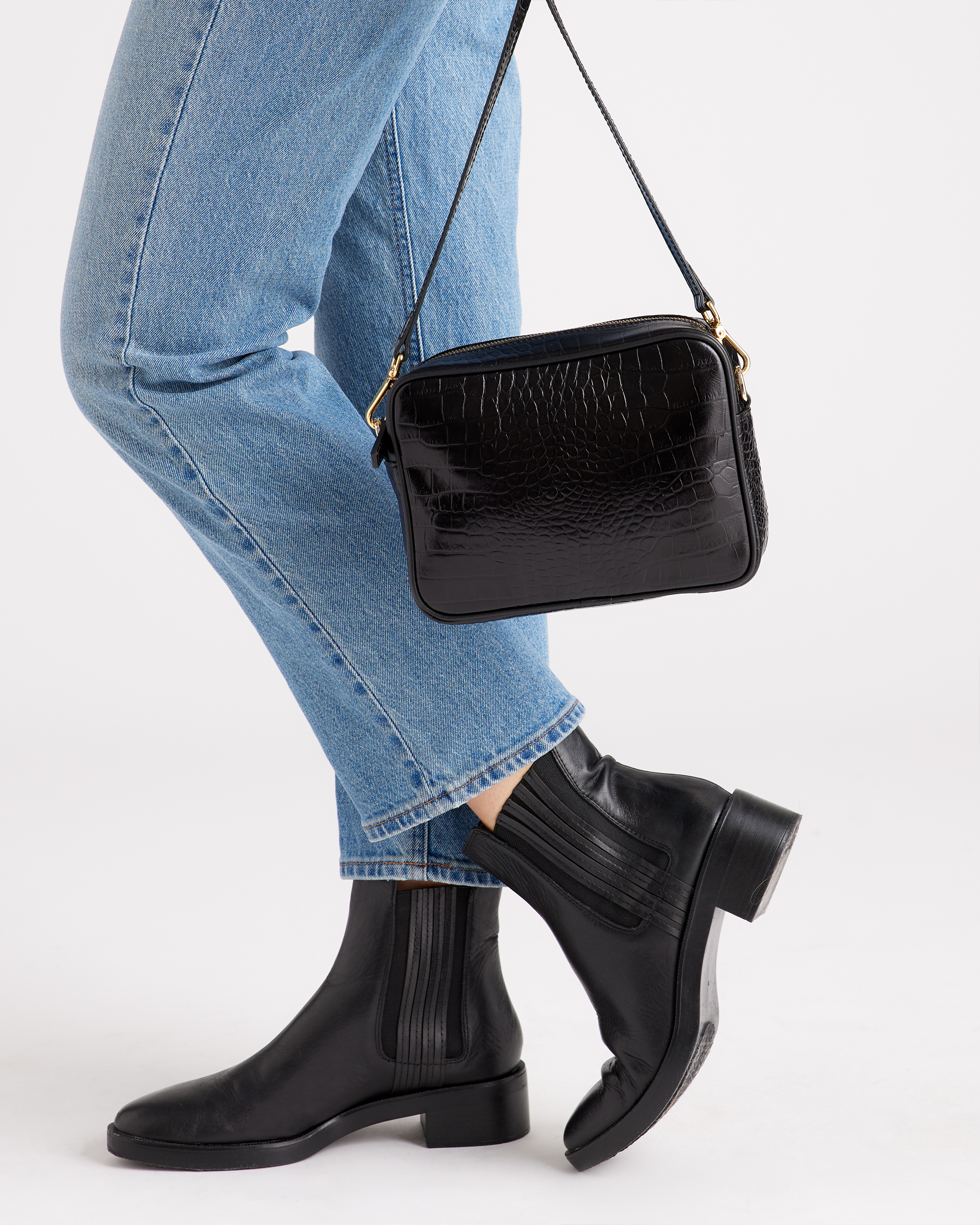 Italian Leather Crossbody Bag - Thumbnail 3