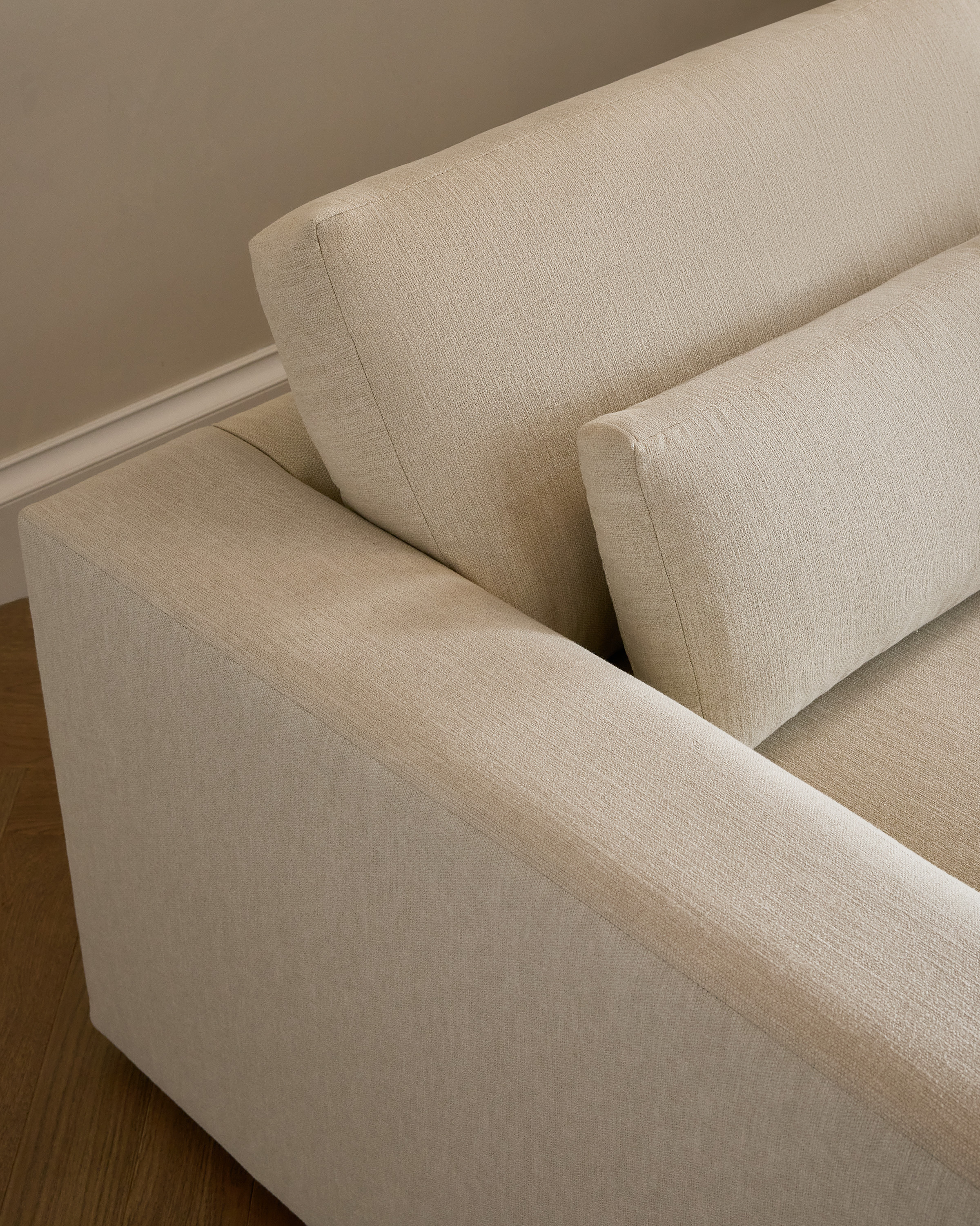 Square Arm Deep Seat L Sectional in Performance Chenille Linen Blend - thumbnail 10