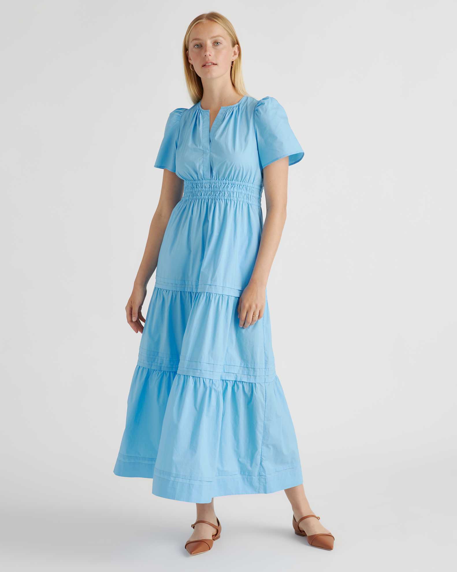 Quince Women's Poplin Tiered Maxi Dress, Medium Size in Cornflower Blue, 100% Organic Cotton with V-Neck & Short Sleeves Quince Women's Poplin Tiered Maxi Dress, Medium Size in Cornflower Blue, 100% Organic Cotton with V-Neck & Short Sleeves