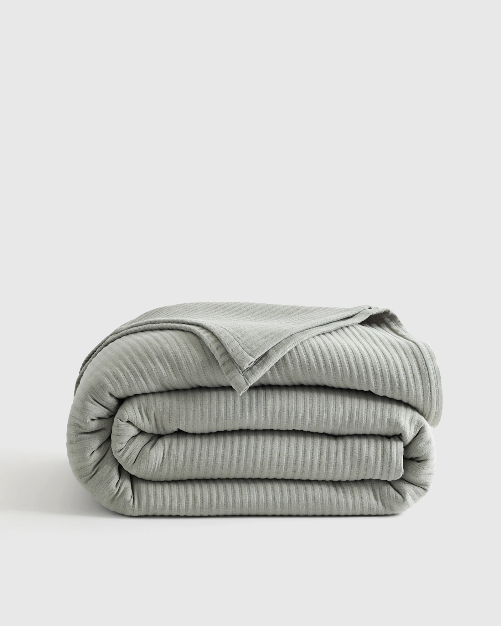 100% Organic Cotton Matelasse Coverlet